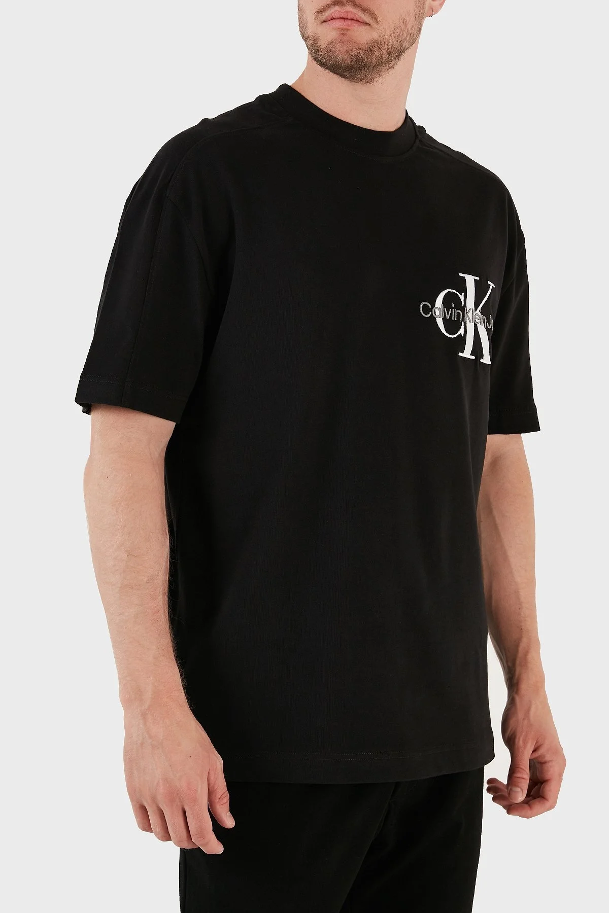 Calvin Klein Pamuklu Regular Fit Bisiklet Yaka J30J323494BEH Erkek T Shirt J30J323494 BEH SİYAH - 3