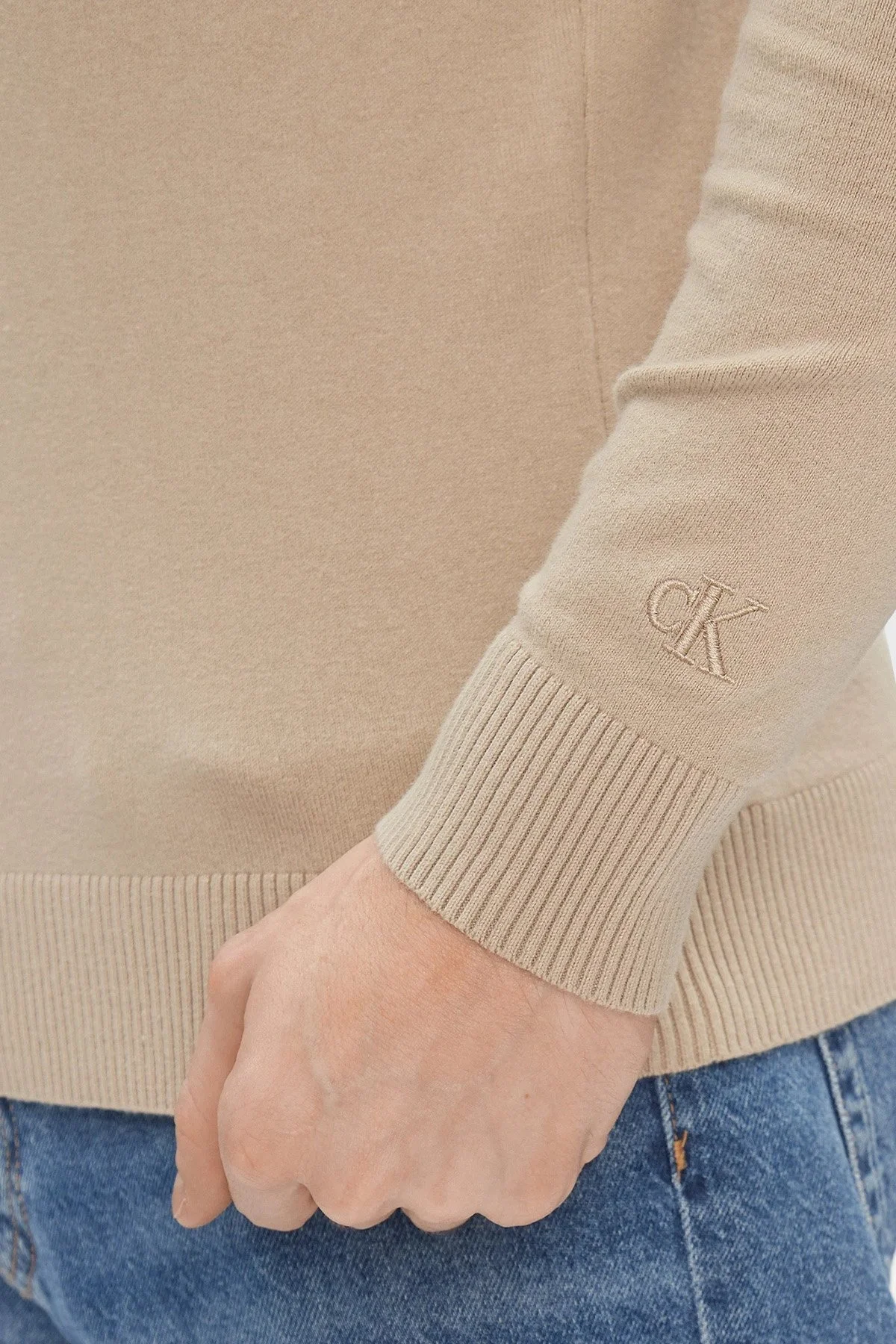 Calvin Klein Pamuklu Regular Fit Bisiklet Yaka J30J324328PED Erkek Kazak J30J324328 PED BEJ - 5