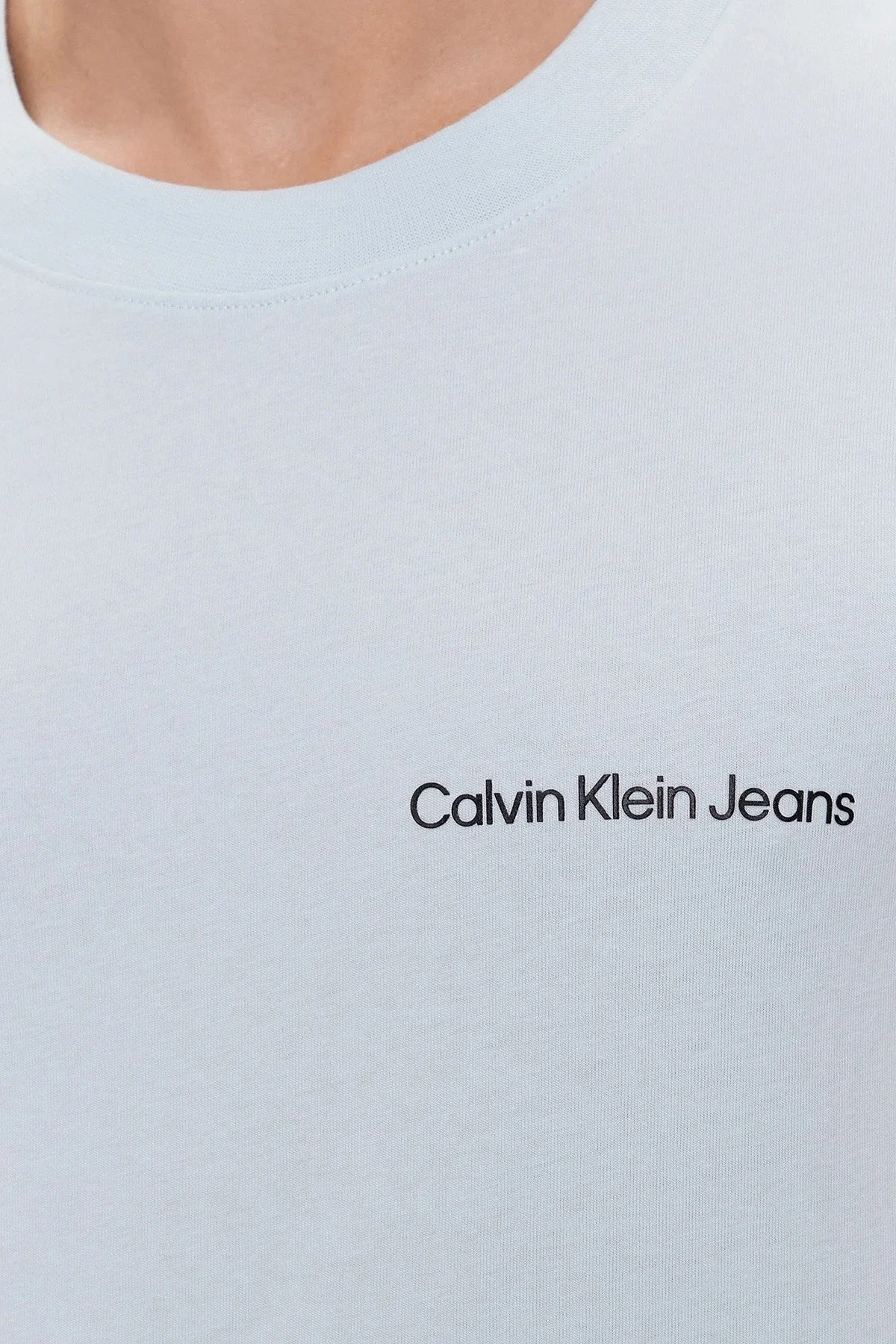 Calvin Klein Pamuklu Regular Fit Bisiklet Yaka J30J324671CYR Erkek T Shirt J30J324671 CYR AÇIK MAVİ - 4