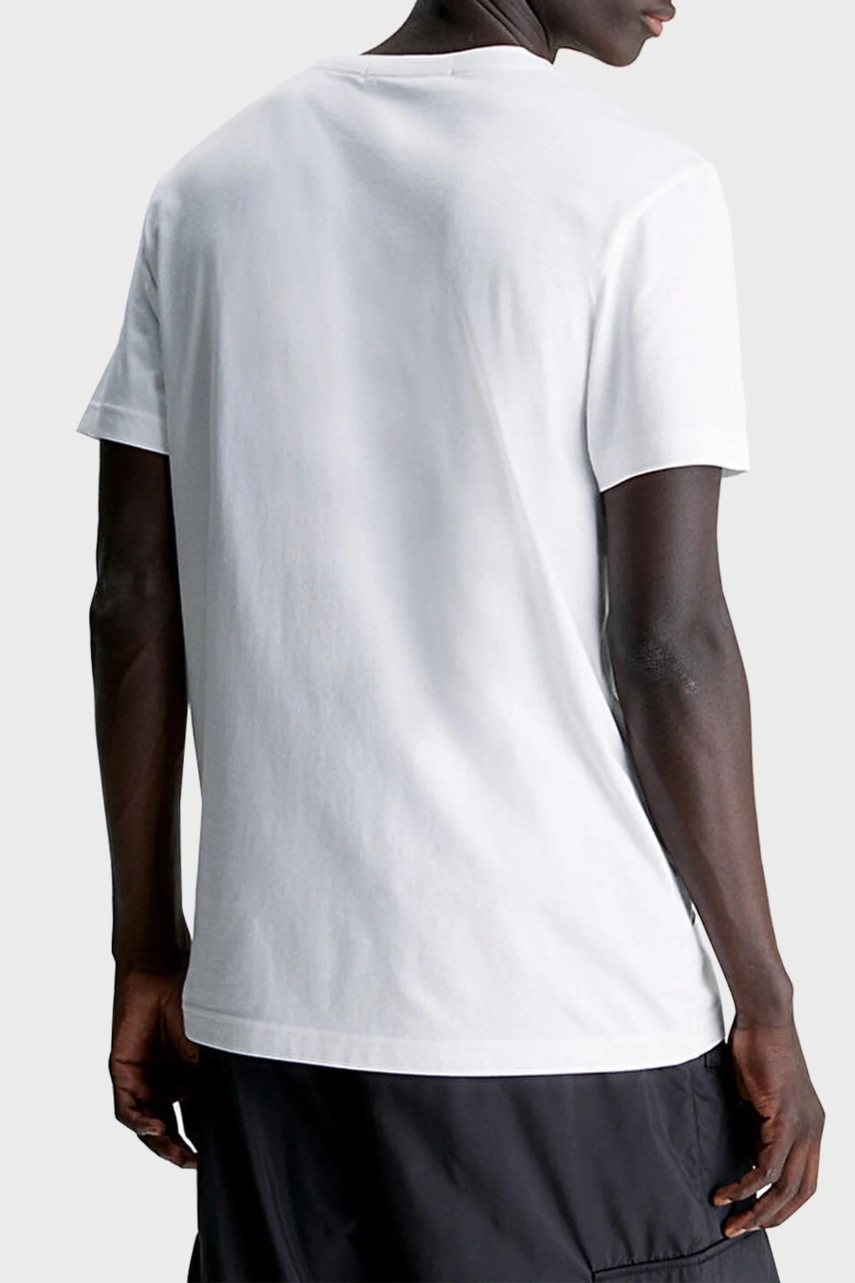 Calvin Klein Pamuklu Regular Fit Bisiklet Yaka J30J325065YAF Erkek T Shirt J30J325065 YAF BEYAZ - 2