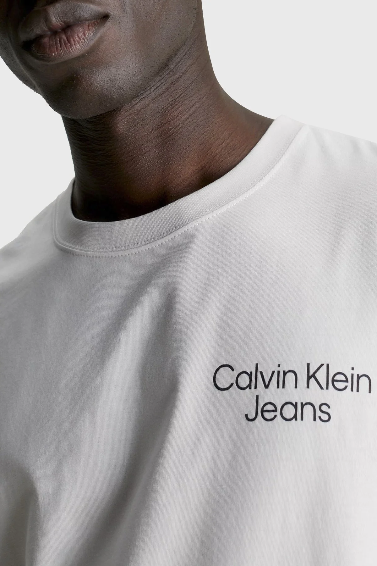 Calvin Klein Pamuklu Regular Fit Bisiklet Yaka J30J325186PC8 Erkek T Shirt J30J325186 PC8 AÇIK GRİ - 5