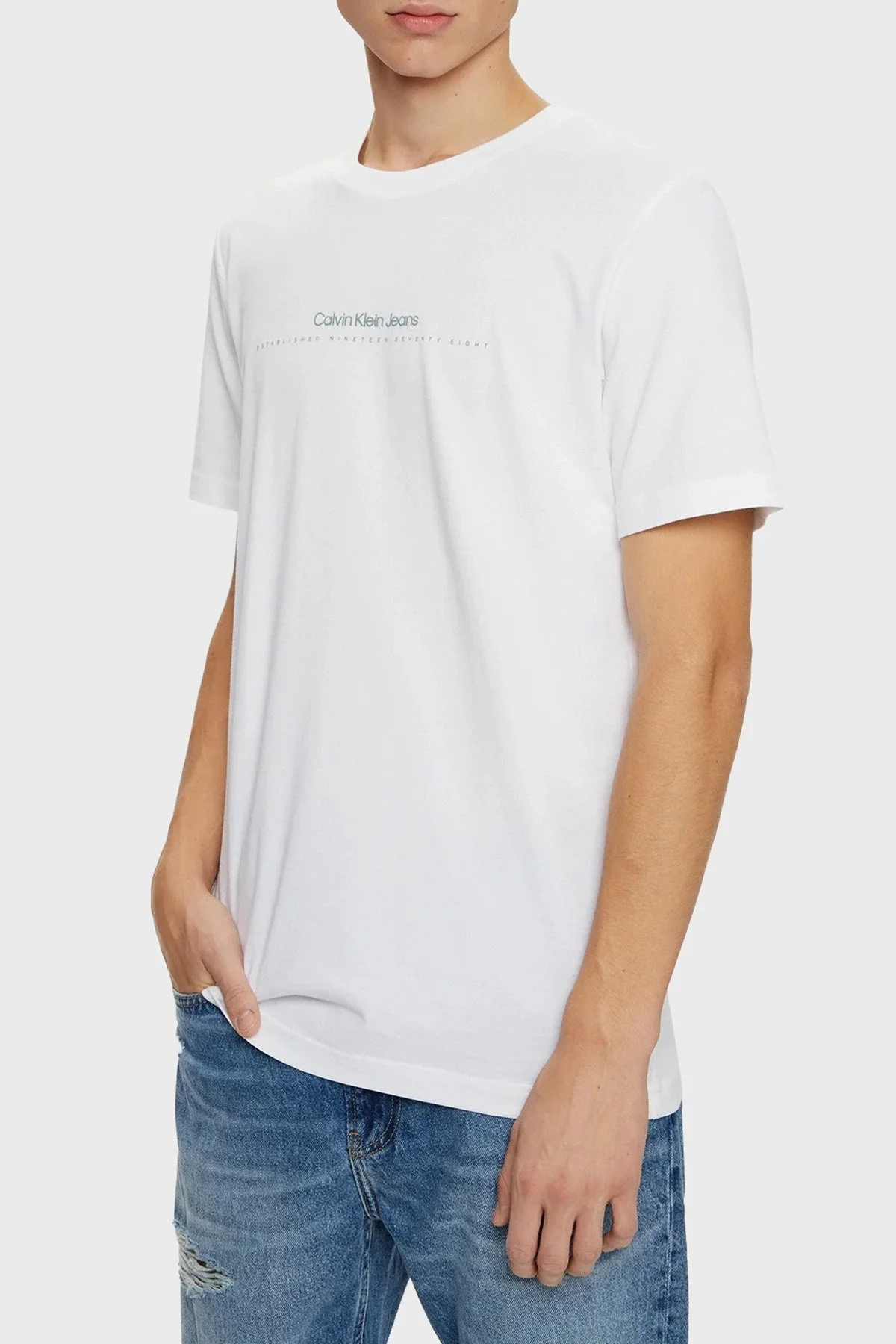 Calvin Klein Pamuklu Regular Fit Bisiklet Yaka J30J327075YAF Erkek T Shirt J30J327075 YAF BEYAZ - 1