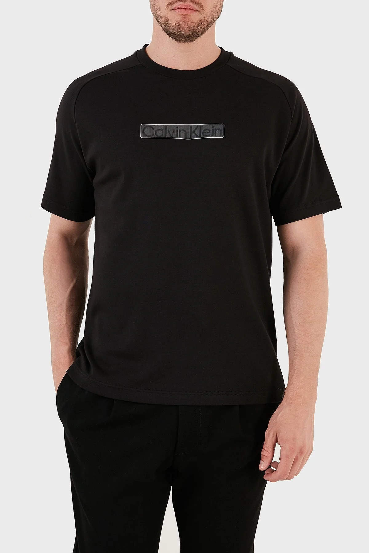 Calvin Klein Pamuklu Regular Fit Bisiklet Yaka K10K111561BEH Erkek T Shirt K10K111561 BEH SİYAH - 1