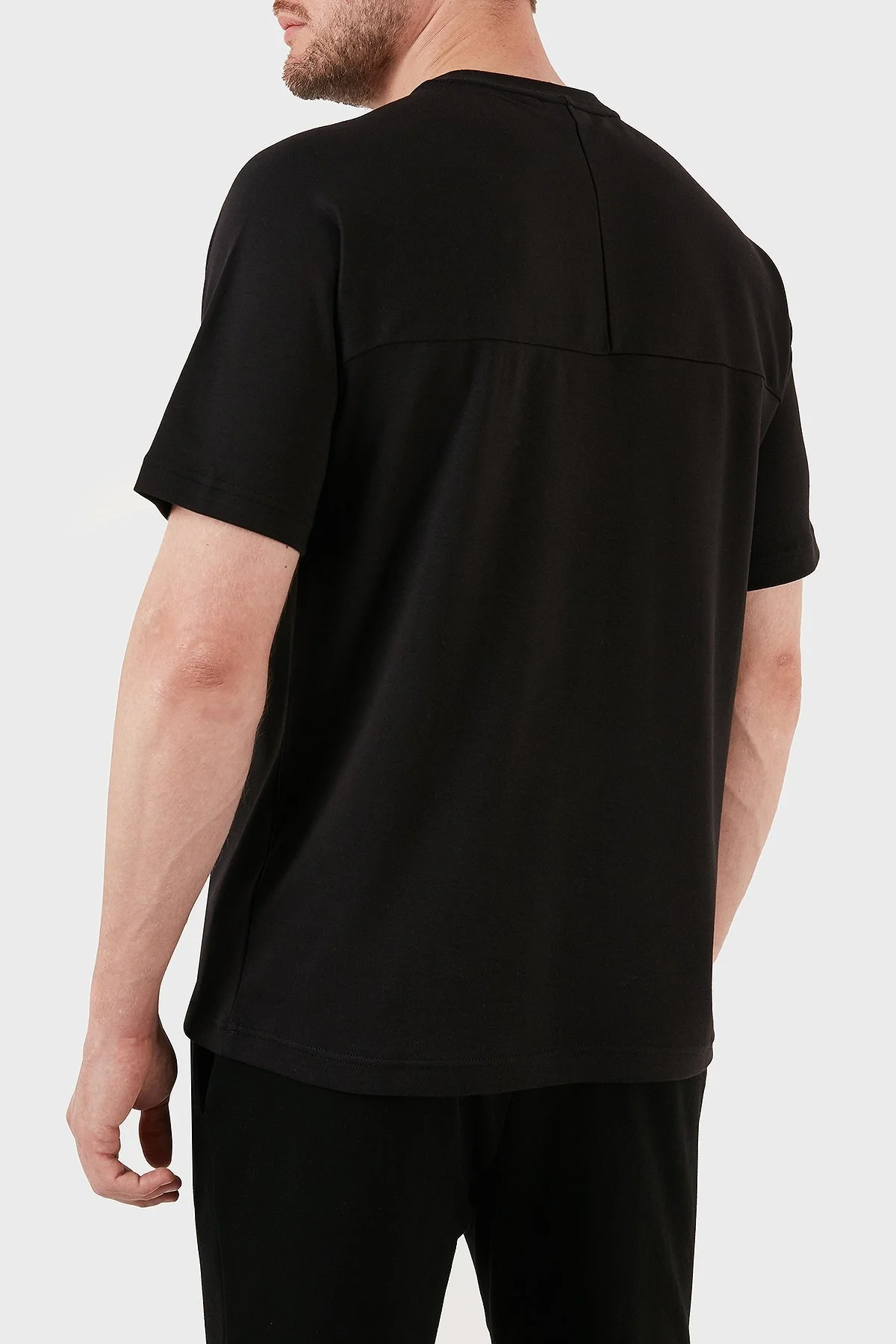 Calvin Klein Pamuklu Regular Fit Bisiklet Yaka K10K111561BEH Erkek T Shirt K10K111561 BEH SİYAH - 2