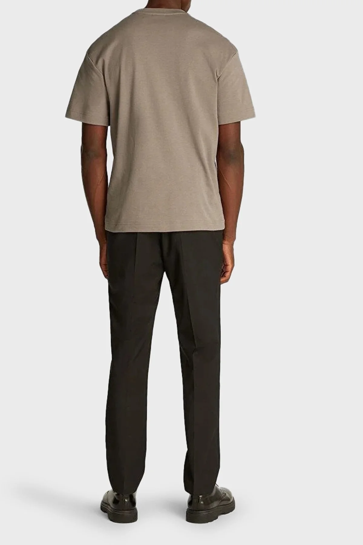 Calvin Klein Pamuklu Regular Fit Bisiklet Yaka K10K112487PB8 Erkek T Shirt K10K112487 PB8 KAHVE - 7