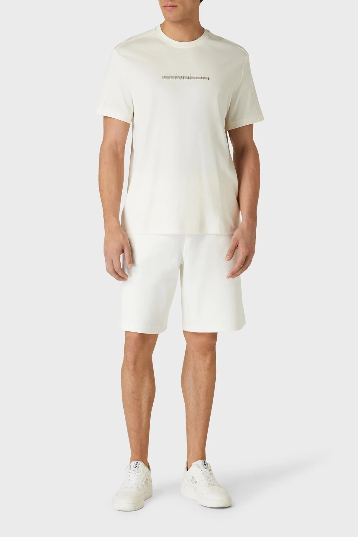 Calvin Klein Pamuklu Regular Fit Bisiklet Yaka K10K112504YAH Erkek T Shirt K10K112504 YAH BEYAZ - 3