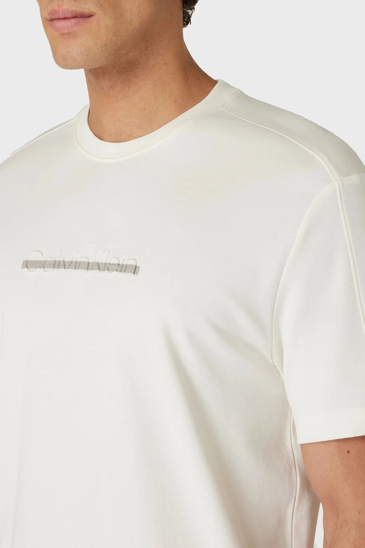 Calvin Klein Pamuklu Regular Fit Bisiklet Yaka K10K112504YAH Erkek T Shirt K10K112504 YAH BEYAZ - 4