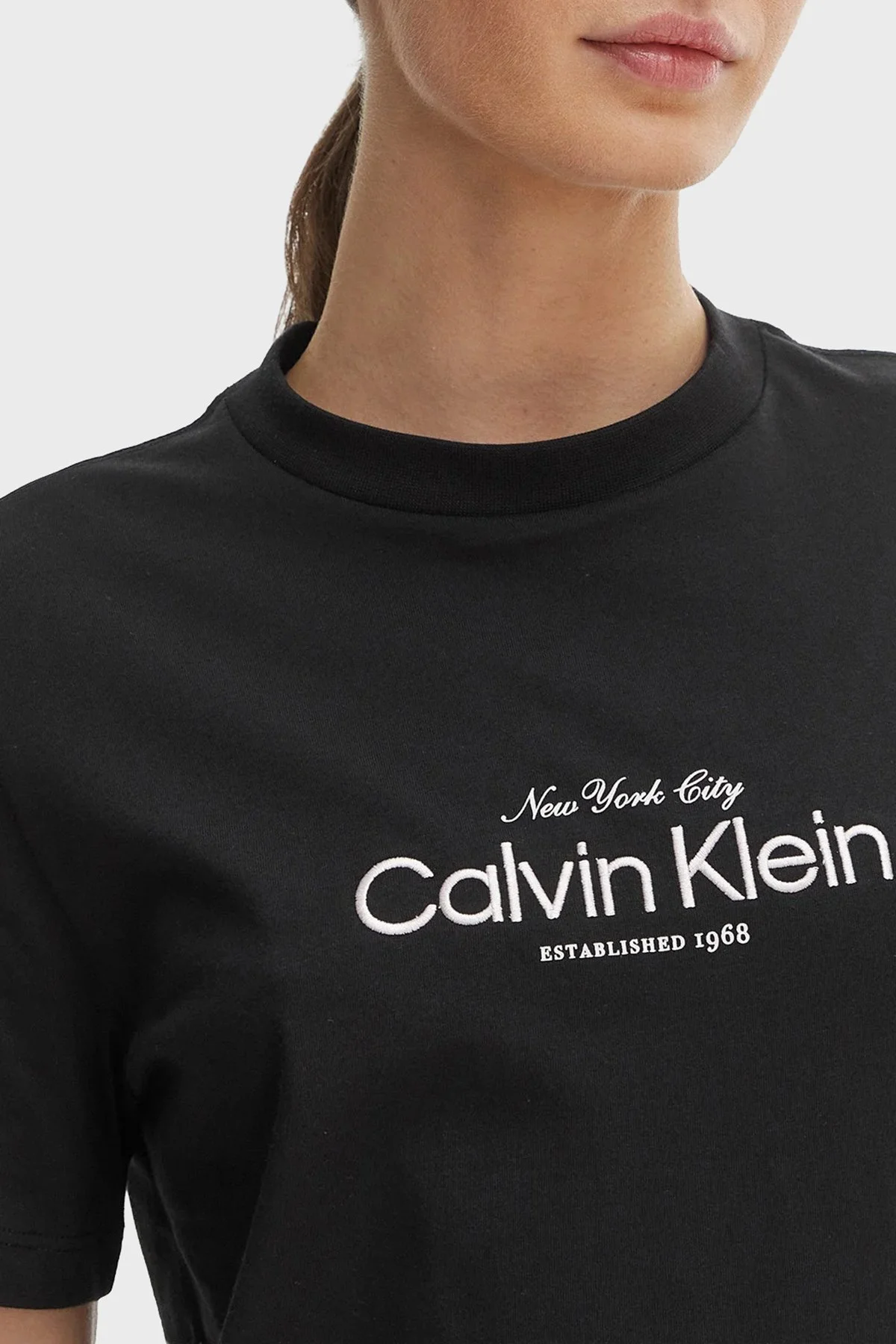 Calvin Klein Pamuklu Regular Fit Bisiklet Yaka Kadın T Shirt LV047F810G UB1 SİYAH - 4
