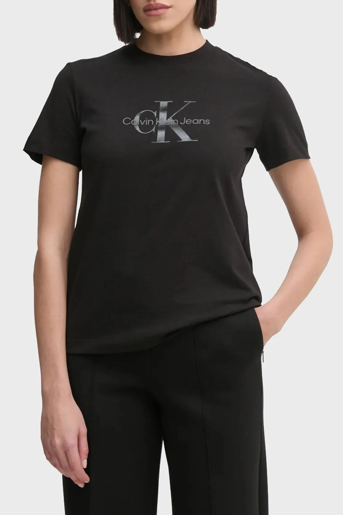 Calvin Klein Pamuklu Regular Fit Bisiklet Yaka Logolu J20J224983BEH Bayan T Shirt J20J224983 BEH SİYAH - 5
