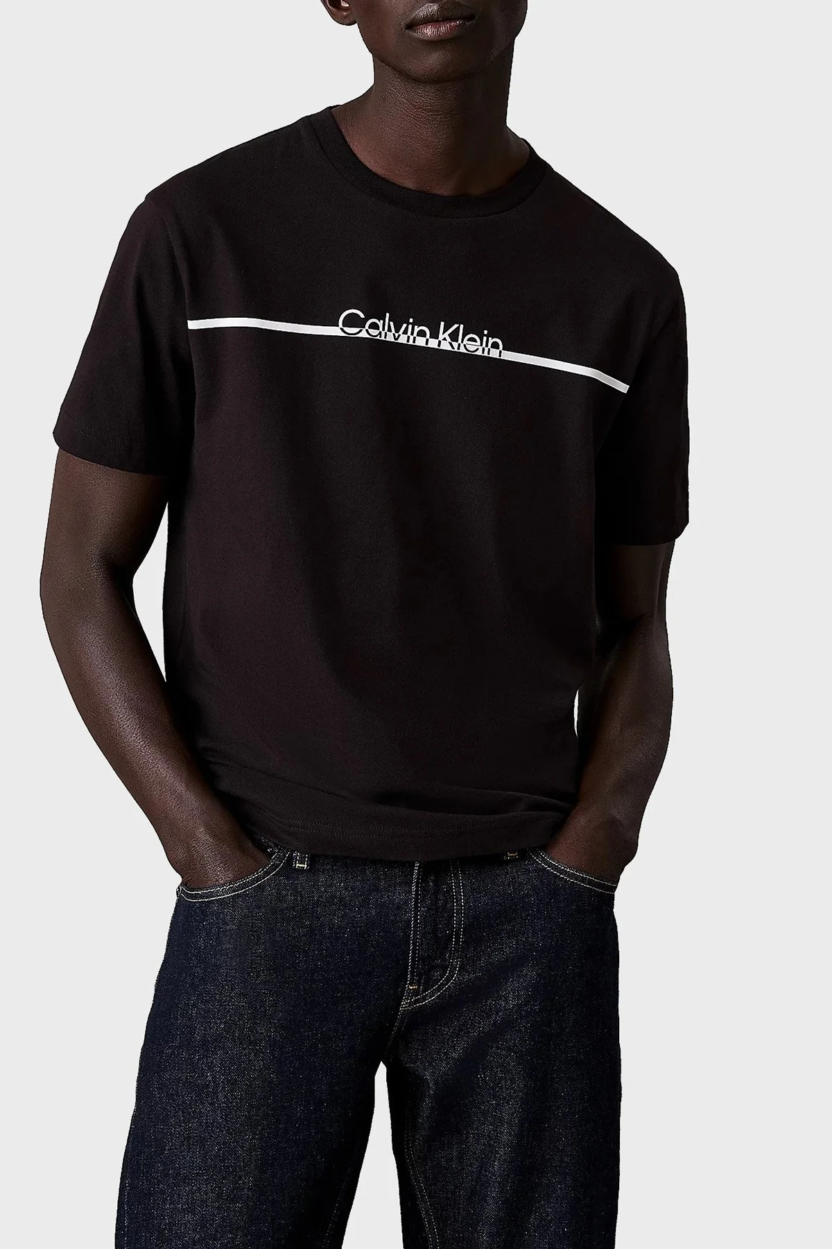 Calvin Klein Pamuklu Regular Fit Bisiklet Yaka Logolu K10K113802BEH Erkek T Shirt K10K113802 BEH SİYAH - 5