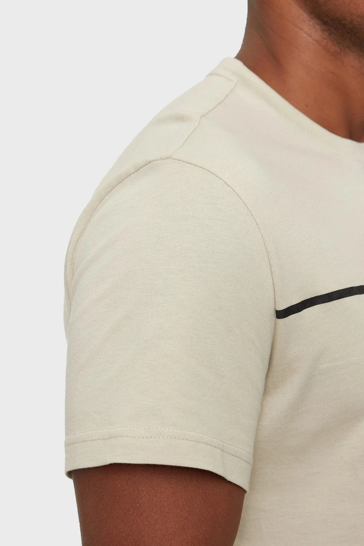 Calvin Klein Pamuklu Regular Fit Bisiklet Yaka Logolu K10K113802PEA Erkek T Shirt K10K113802 PEA BEJ - 10