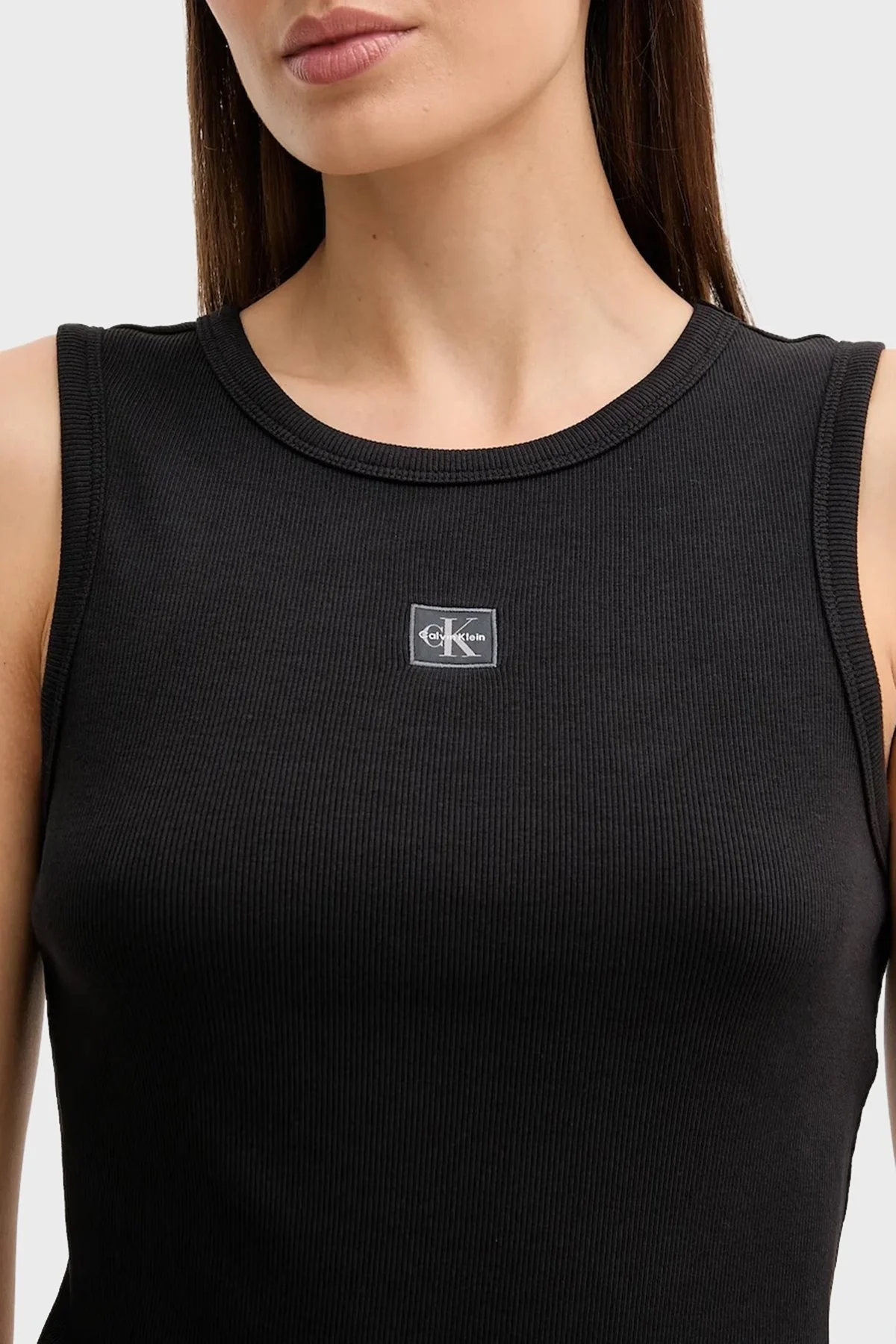 Calvin Klein Pamuklu Regular Fit Bisiklet Yaka Logolu LV047C201GUB1 Bayan Top LV047C201G UB1 SİYAH - 5