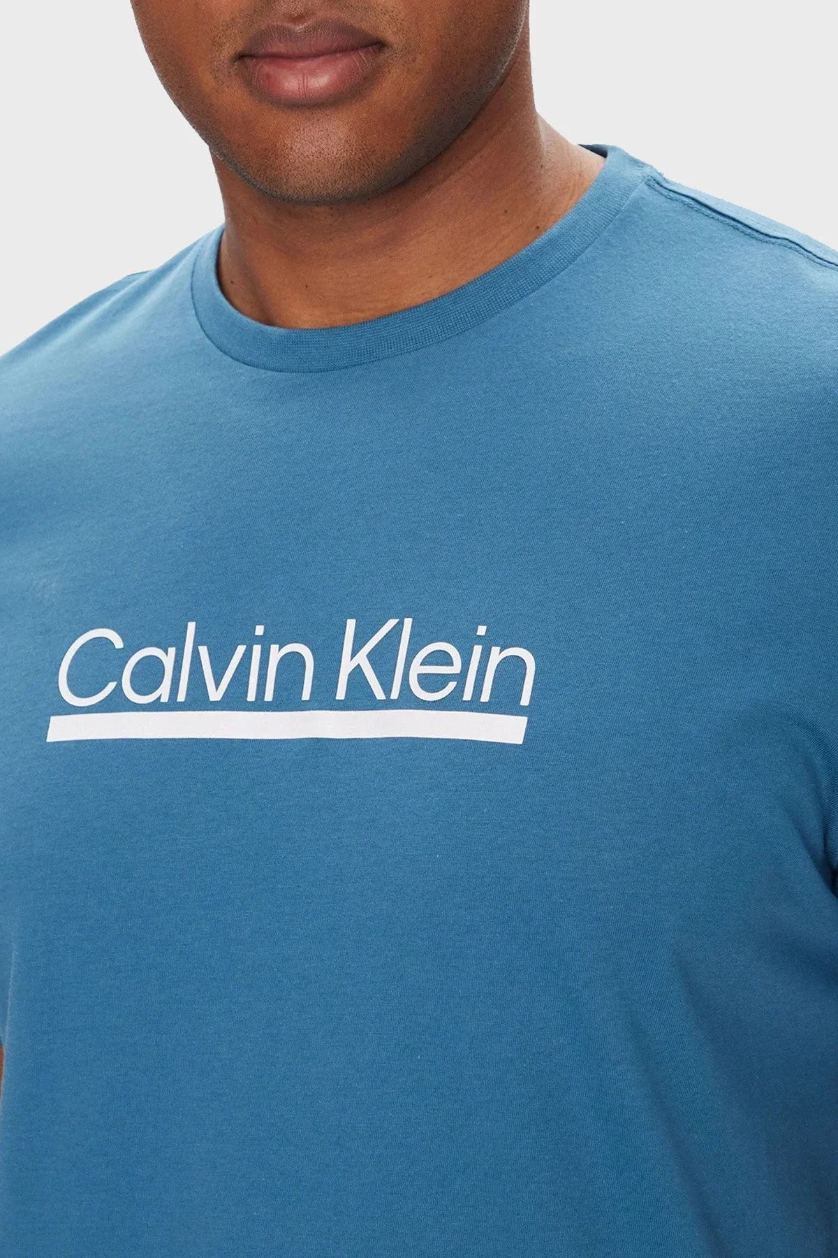 Calvin Klein Pamuklu Regular Fit Bisiklet Yaka Logolu LV04RC852GCCY Erkek T Shirt LV04RC852G CCY MAVİ - 4