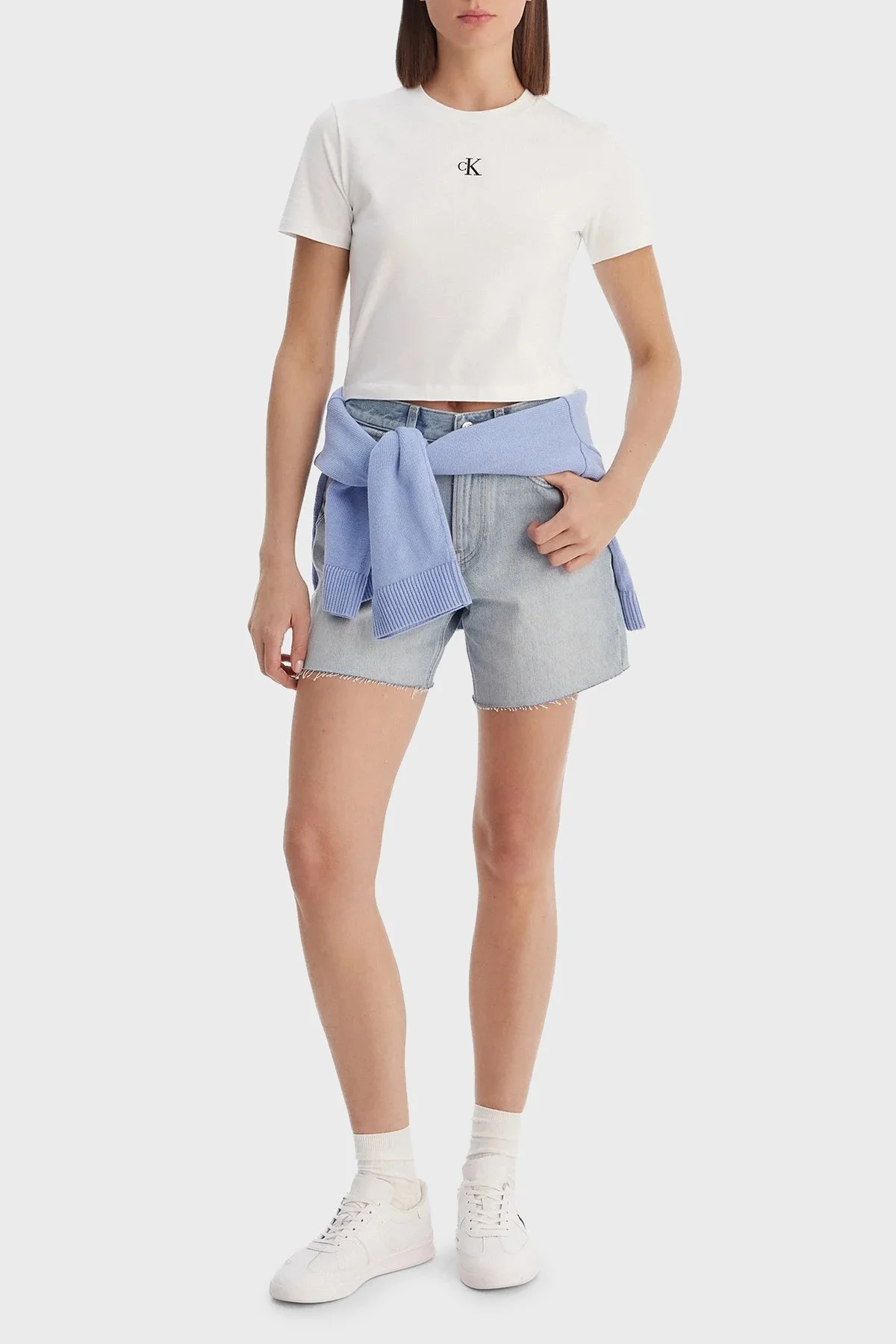 Calvin Klein Pamuklu Regular Fit Bisiklet Yaka LV047AB213YAF Bayan T Shirt LV047AB213 YAF BEYAZ - 2