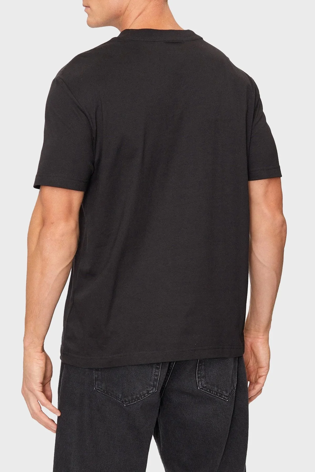 Calvin Klein Pamuklu Regular Fit Bisiklet Yaka Parlak Logolu J30J327109BEH Erkek T Shirt J30J327109 BEH SİYAH - 8