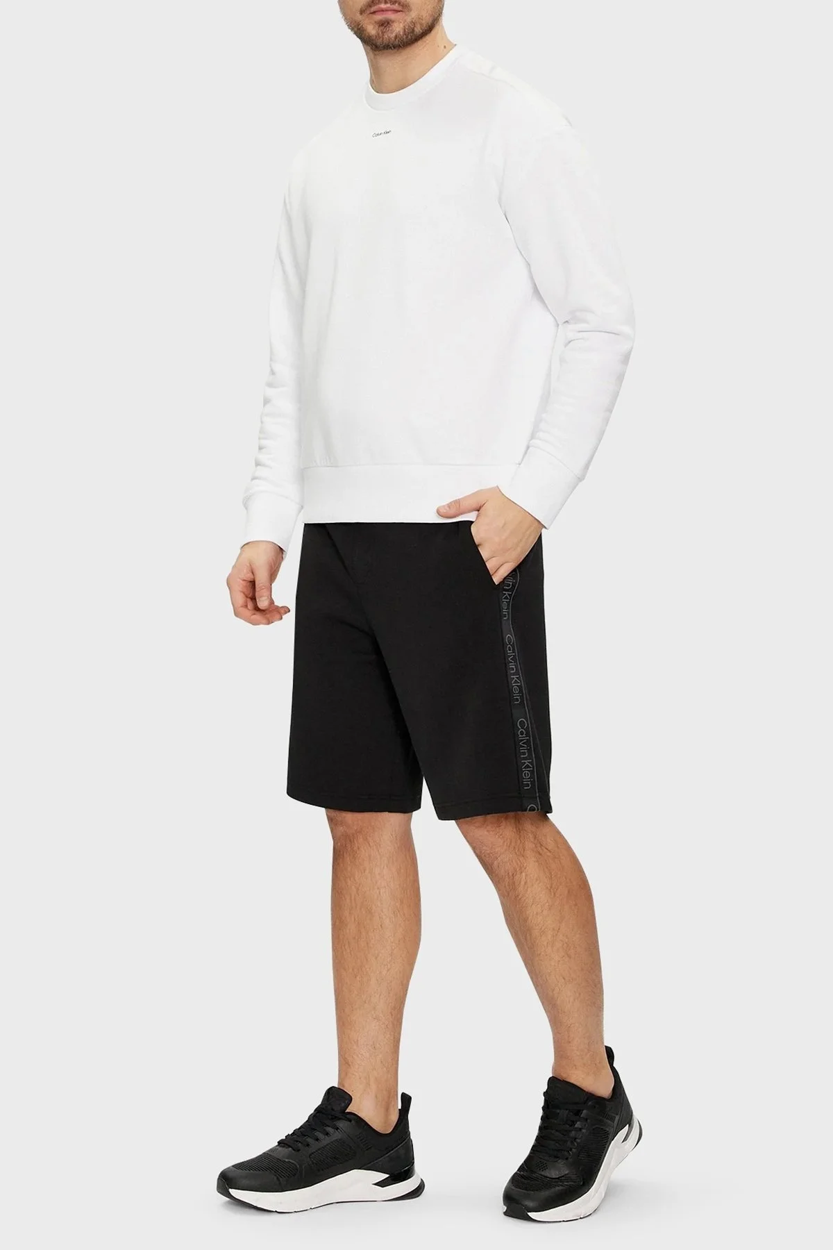 Calvin Klein Pamuklu Regular Fit Cepli K10K112964BEH Erkek Short K10K112964 BEH SİYAH - 1