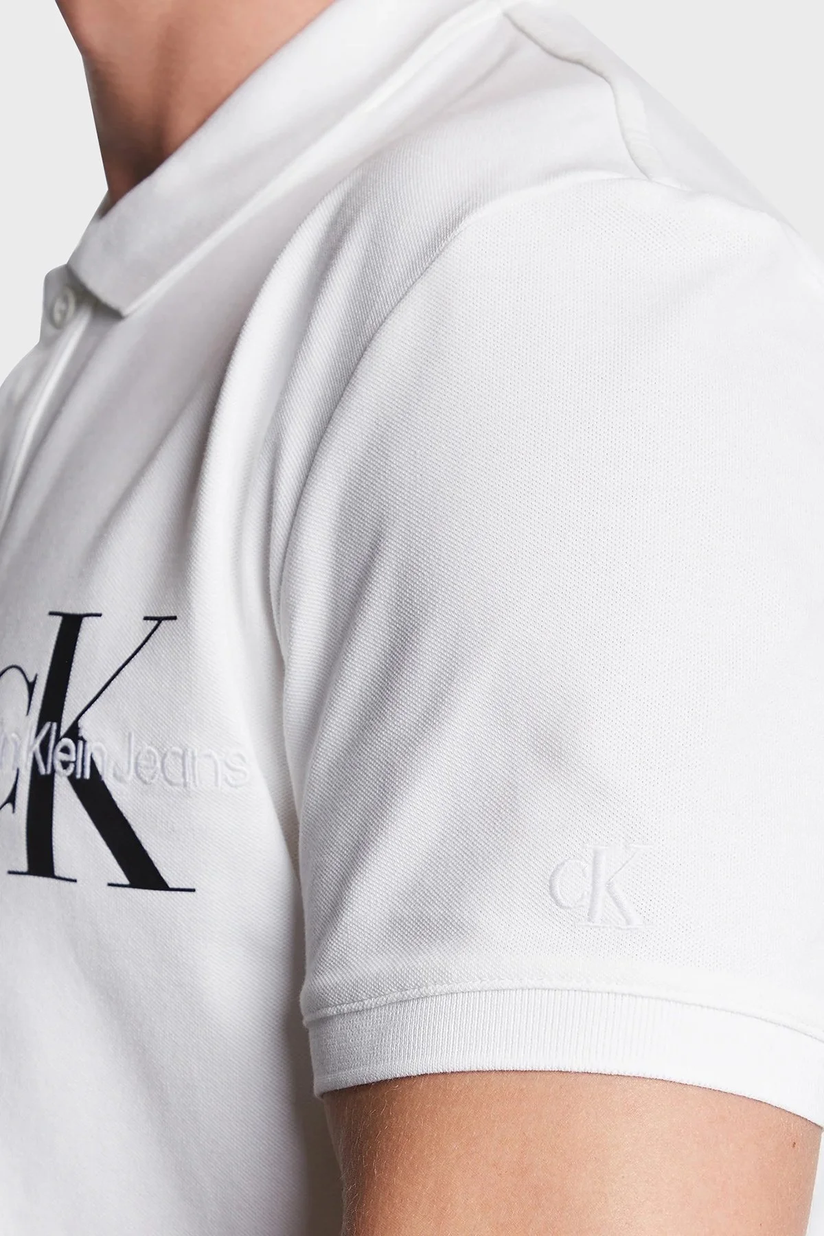 Calvin Klein Pamuklu Regular Fit Düğmeli J30J322851YAF Erkek Polo T Shirt J30J322851 YAF BEYAZ - 4