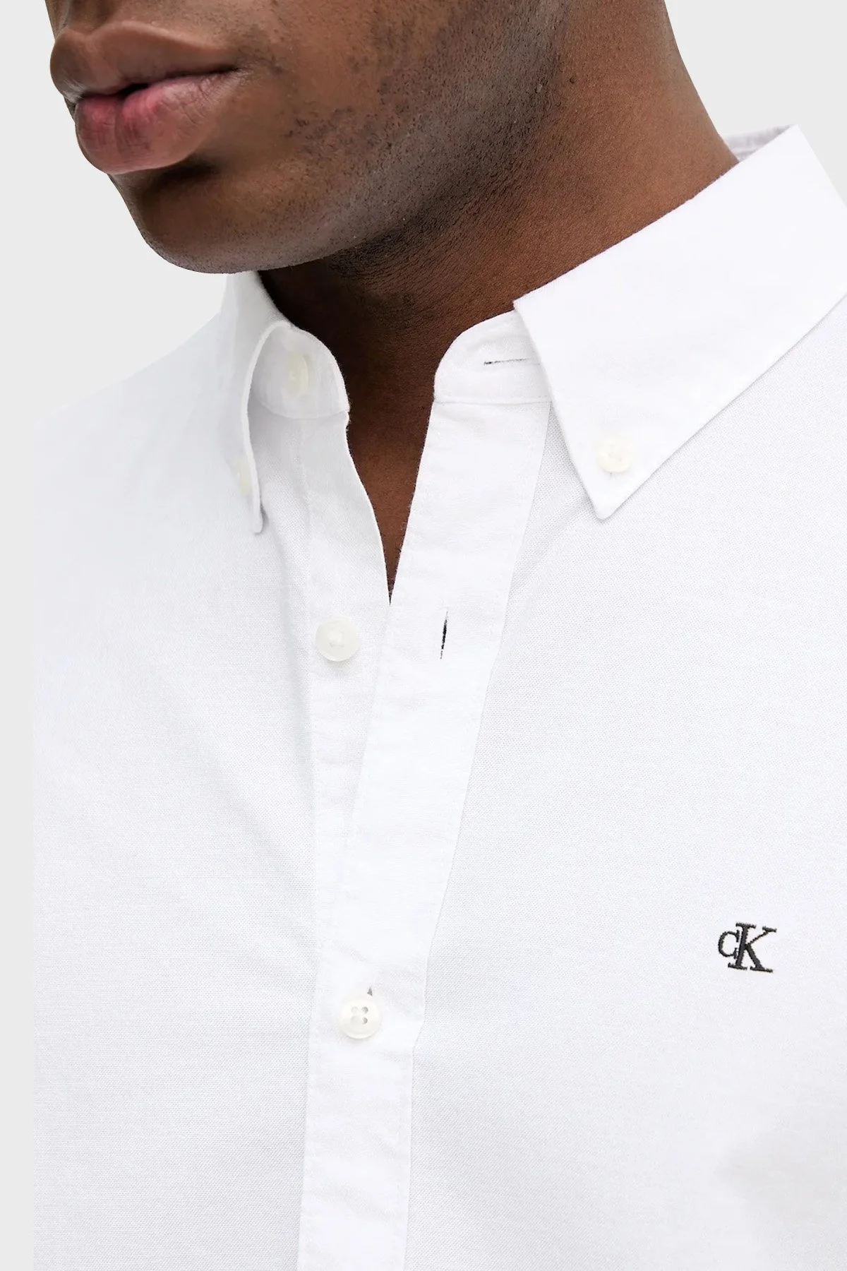 Calvin Klein Pamuklu Regular Fit Düğmeli Yaka Uzun Kollu LV140EM125YAA Erkek Gömlek LV140EM125 YAA BEYAZ - 5