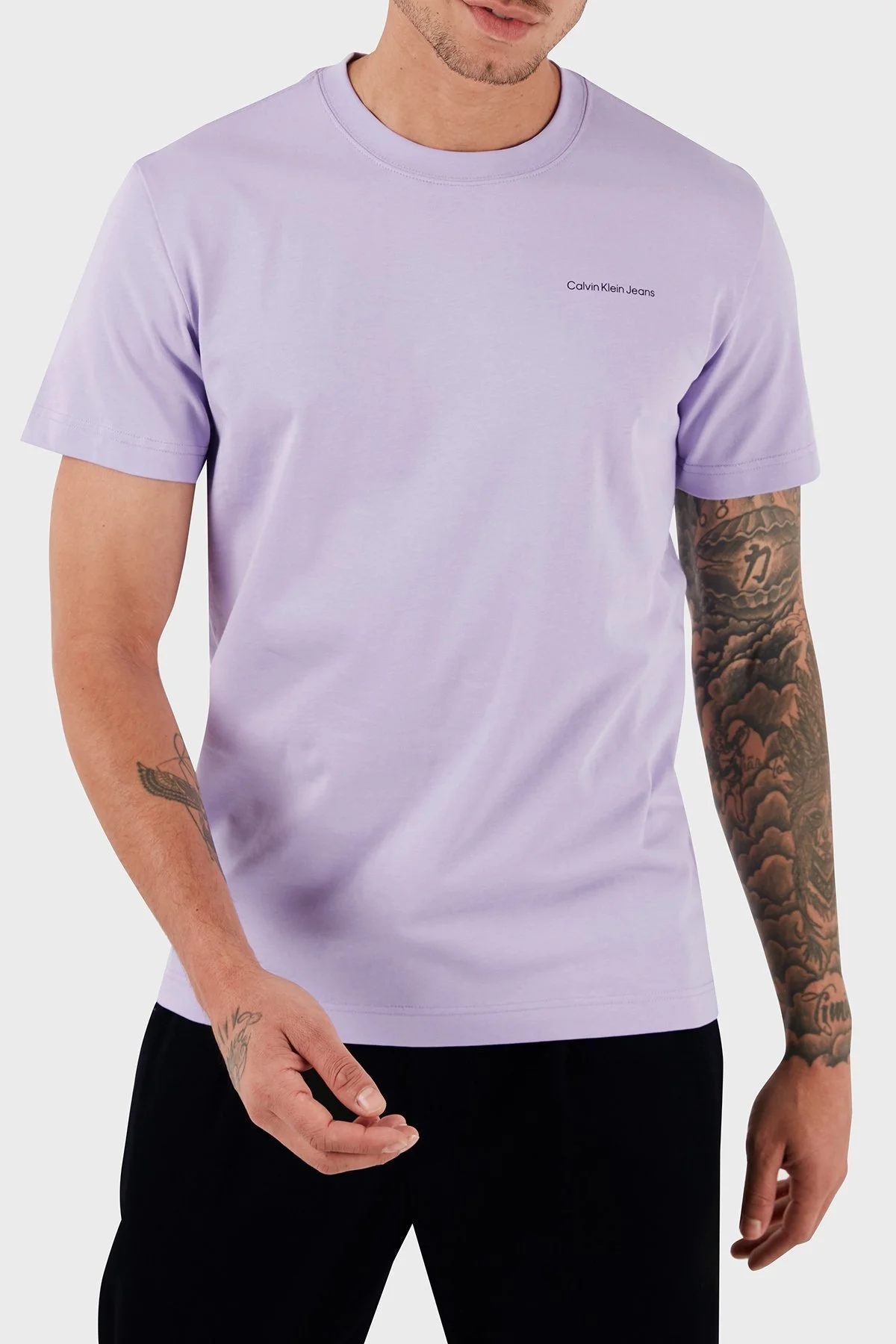 Calvin Klein Pamuklu Regular Fit J30J325679VFR Erkek T Shirt J30J325679 VFR LİLA - 1