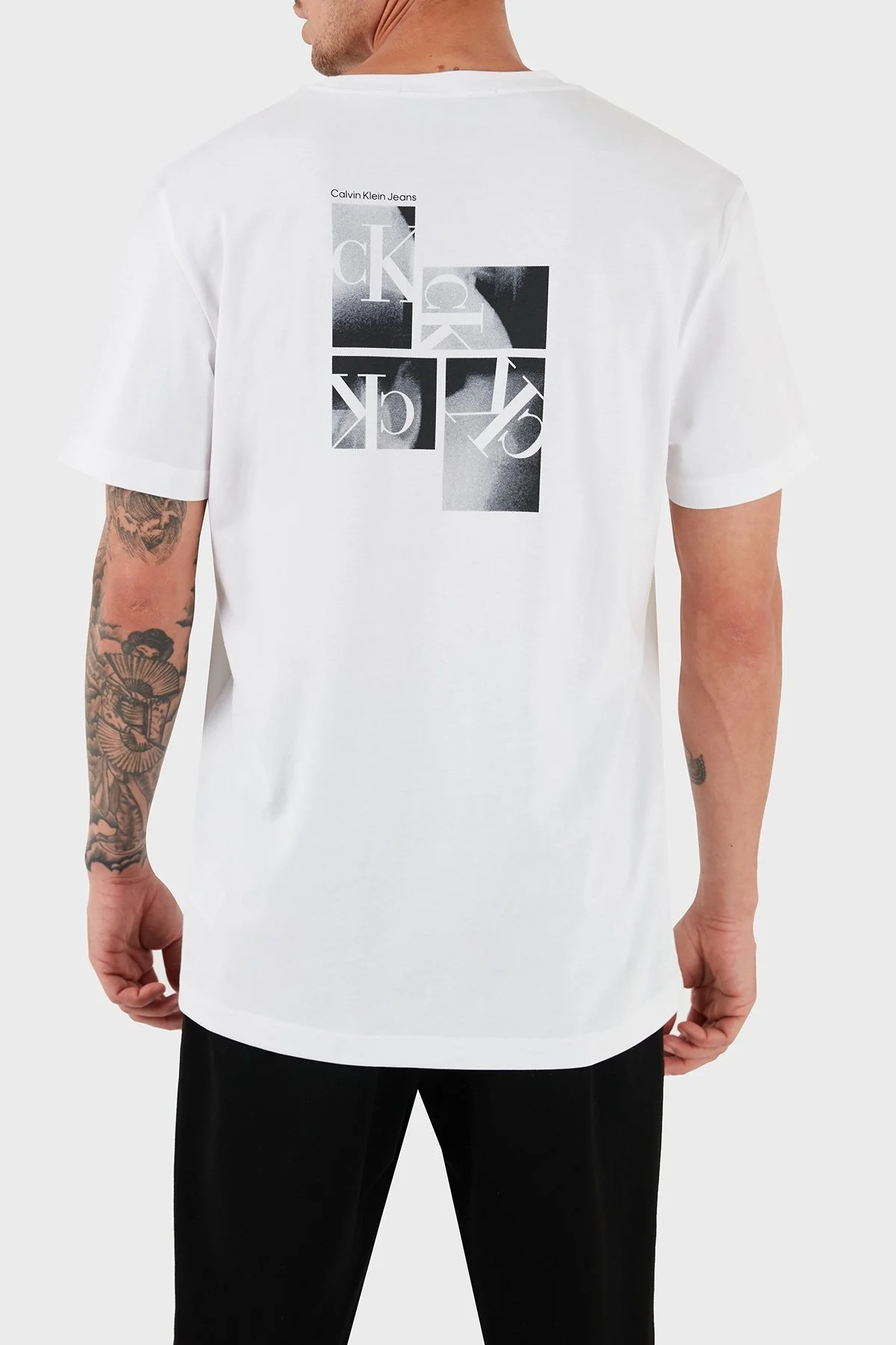 Calvin Klein Pamuklu Regular Fit J30J325679YAF Erkek T Shirt J30J325679 YAF BEYAZ - 2