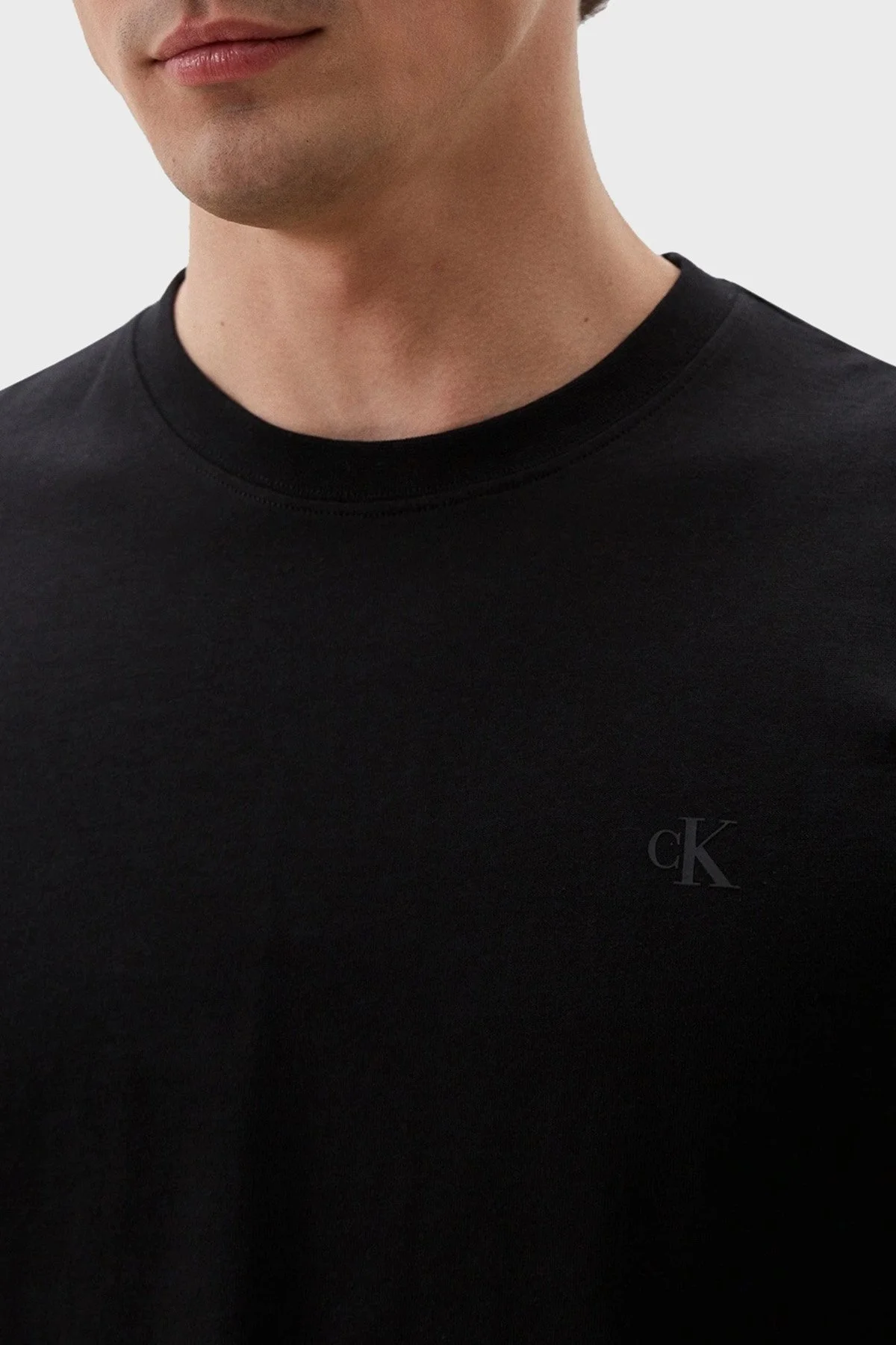 Calvin Klein Pamuklu Regular Fit J30J325683BEH Erkek T Shirt J30J325683 BEH SİYAH - 3