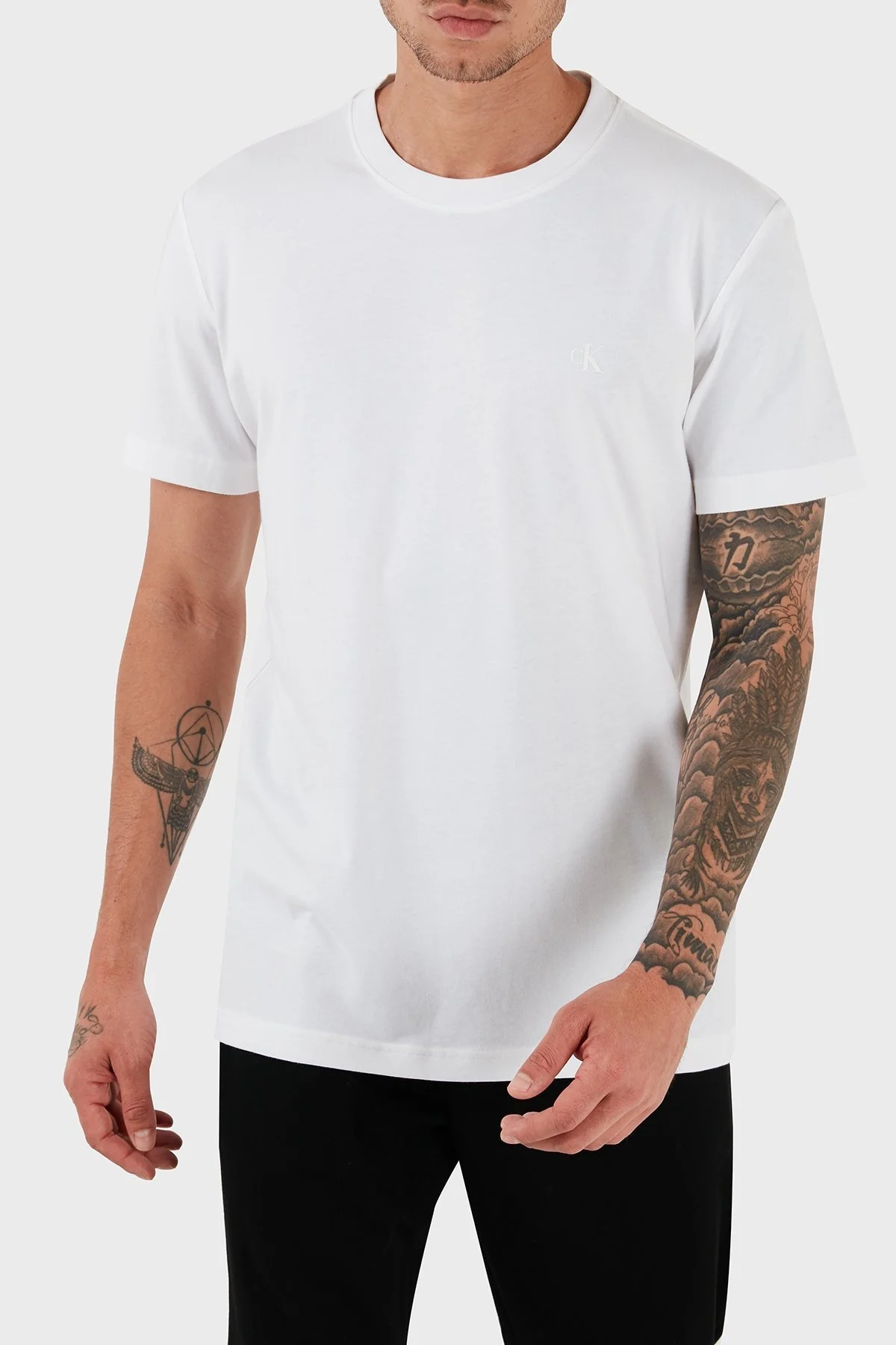 Calvin Klein Pamuklu Regular Fit J30J325683YAF Erkek T Shirt J30J325683 YAF BEYAZ - 1