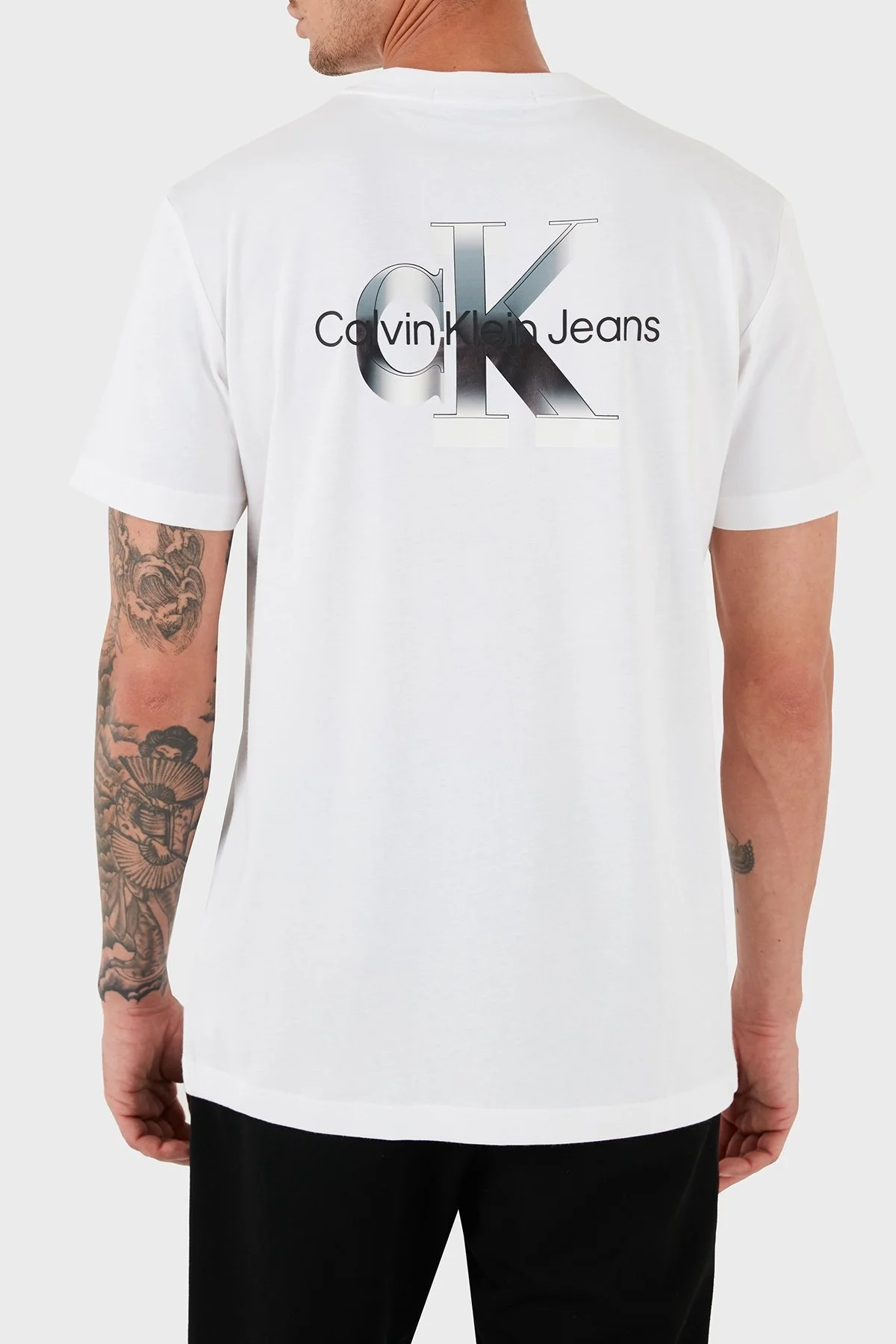 Calvin Klein Pamuklu Regular Fit J30J325683YAF Erkek T Shirt J30J325683 YAF BEYAZ - 2