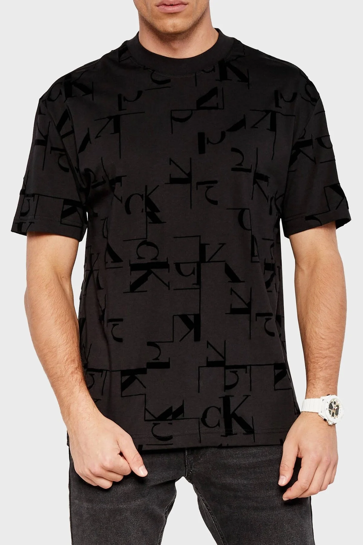 Calvin Klein Pamuklu Regular Fit J30J3256920GK Erkek T Shirt J30J325692 0GK SİYAH - 1