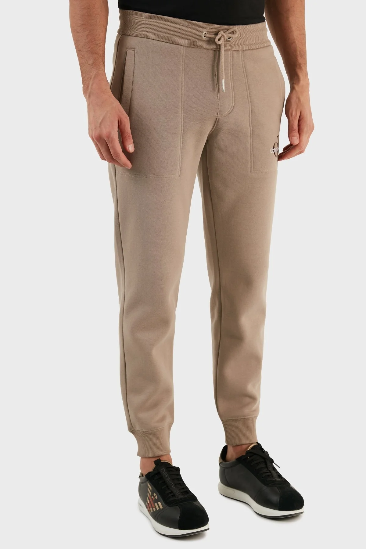 Calvin Klein Pamuklu Regular Fit Jogger Spor Erkek Pantolon J30J320899 A03 BEJ - 4