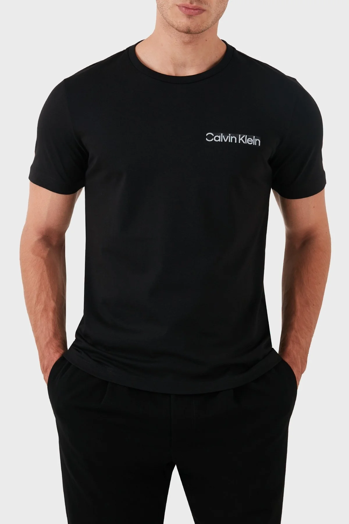 Calvin Klein Pamuklu Regular Fit K10K113111BEH Erkek T Shirt K10K113111 BEH SİYAH - 1