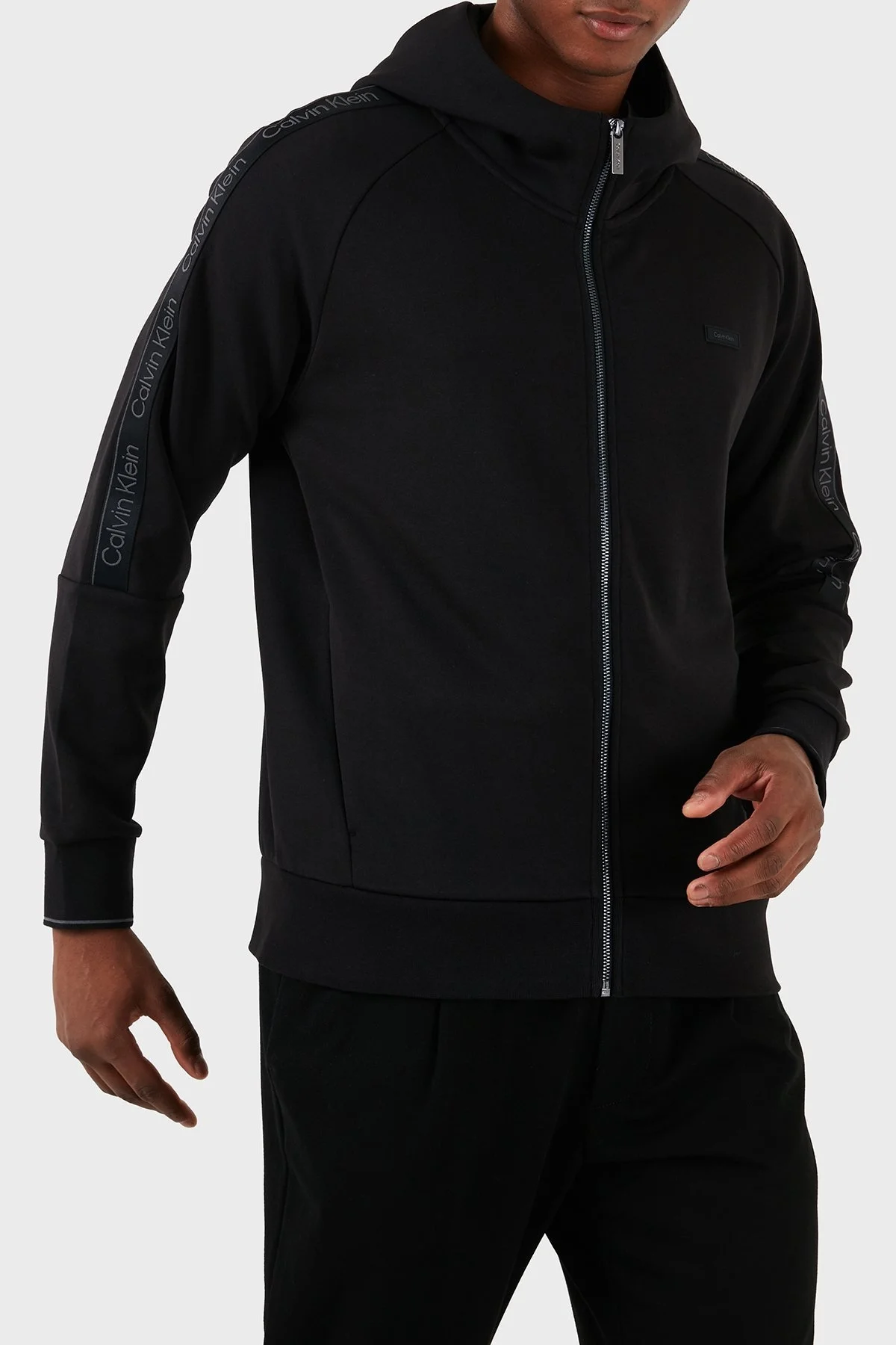Calvin Klein Pamuklu Regular Fit Kapüşonlu K10K112443BEH Erkek Sweat K10K112443 BEH SİYAH - 1