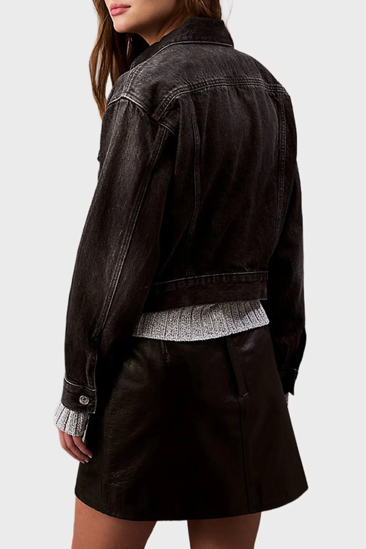 Calvin Klein Pamuklu Regular Fit Kısa LV047B741GRDD Bayan Kot Ceket LV047B741G RDD SİYAH - 3