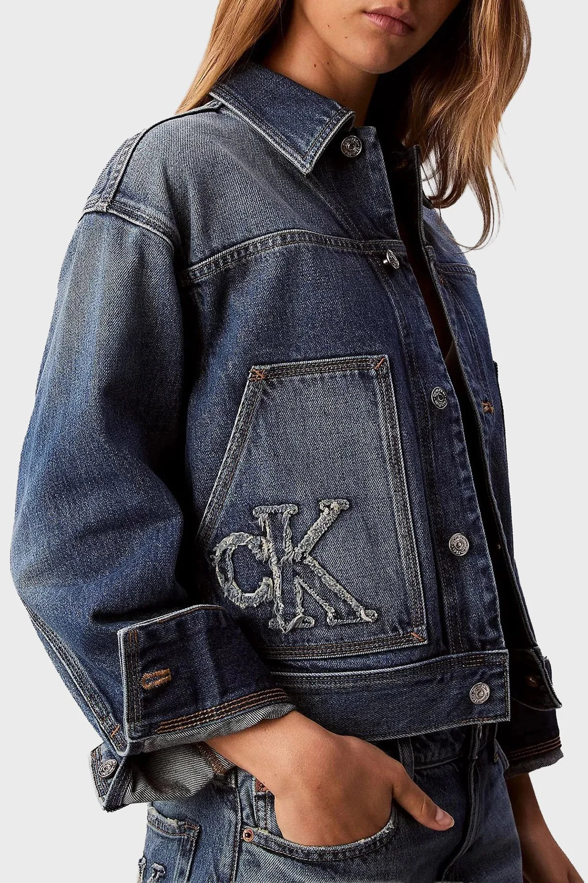 Calvin Klein Pamuklu Regular Fit Klasik Yaka LV047E906G3NL Bayan Kot Ceket LV047E906G 3NL LACİVERT - 5