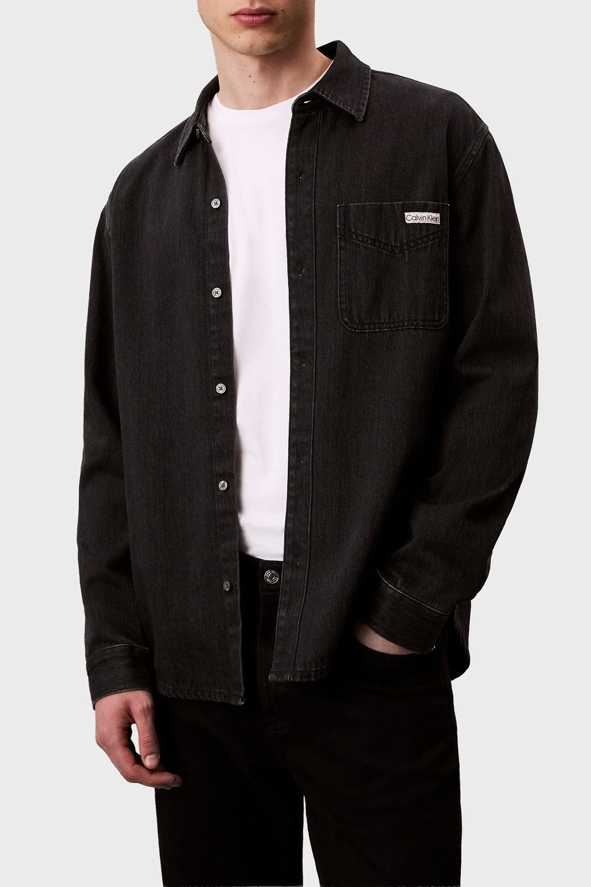 Calvin Klein Pamuklu Regular Fit Klasik Yaka Tek Cepli LV04RD765G57L Erkek Kot Gömlek LV04RD765G 57L SİYAH - 1