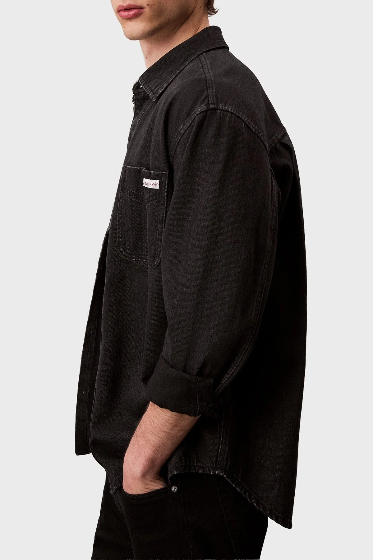 Calvin Klein Pamuklu Regular Fit Klasik Yaka Tek Cepli LV04RD765G57L Erkek Kot Gömlek LV04RD765G 57L SİYAH - 4