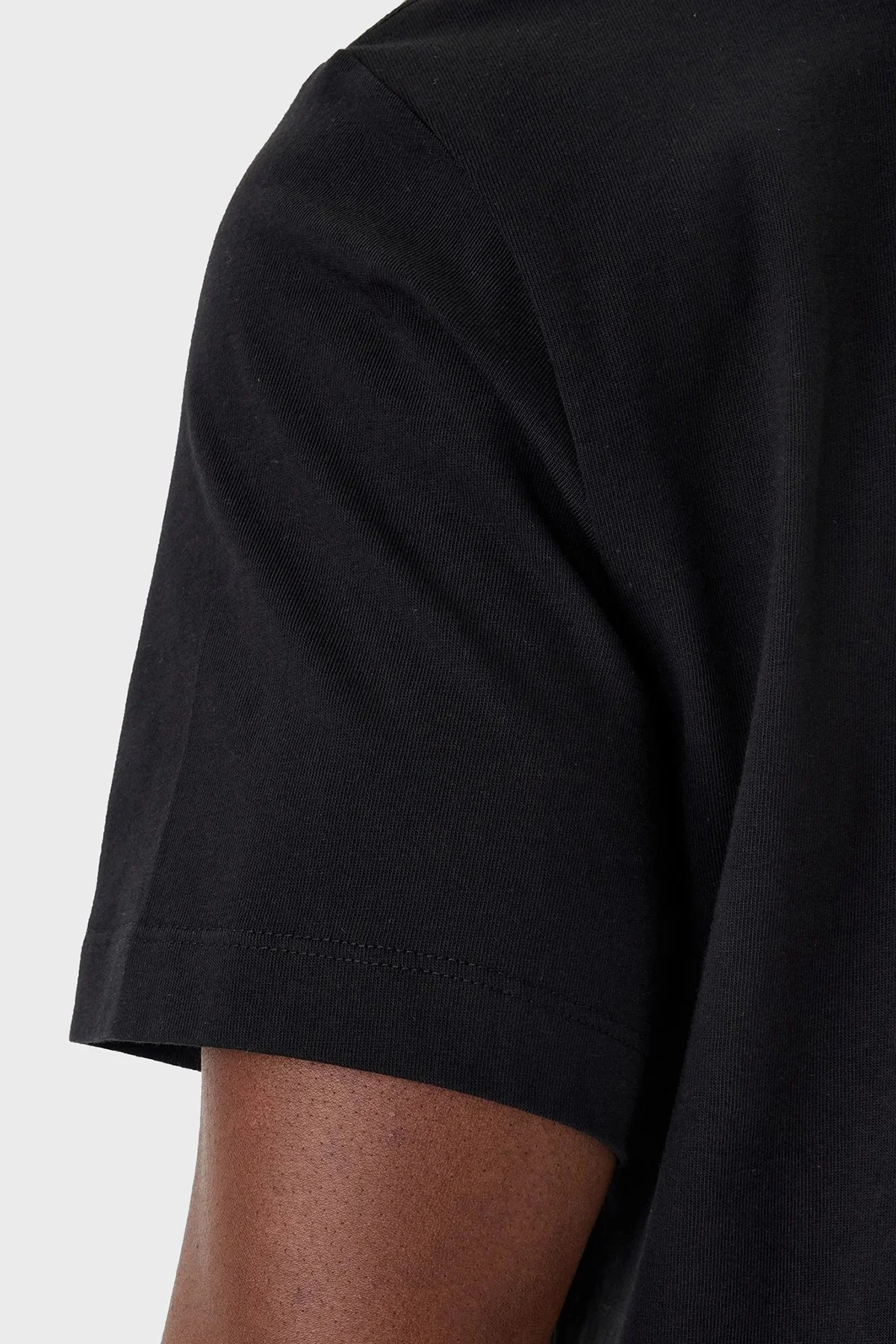 Calvin Klein Pamuklu Regular Fit Logolu Bisiklet Yaka Erkek T Shirt LV04LF811G UB1 SİYAH - 5