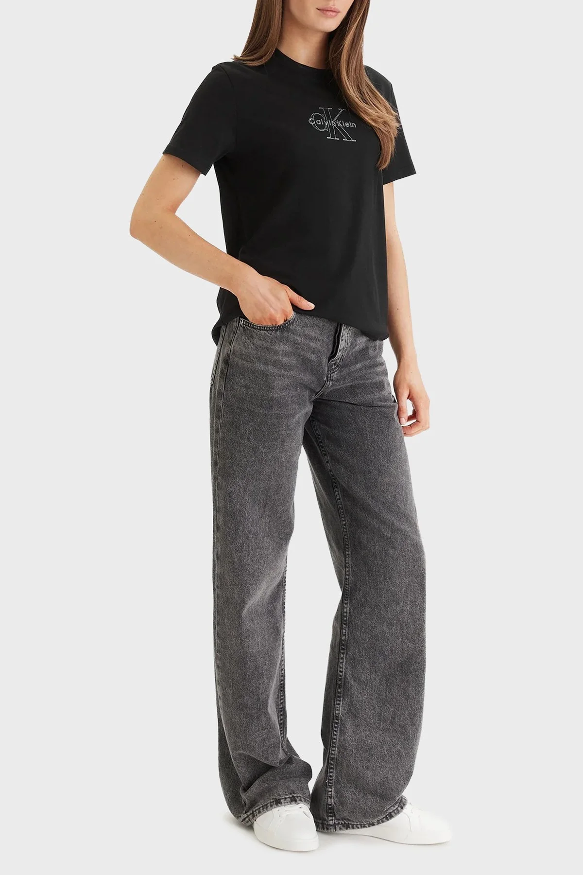 Calvin Klein Pamuklu Regular Fit Logolu Bisiklet Yaka LV047F831GUB1 Bayan T Shirt LV047F831G UB1 SİYAH - 2