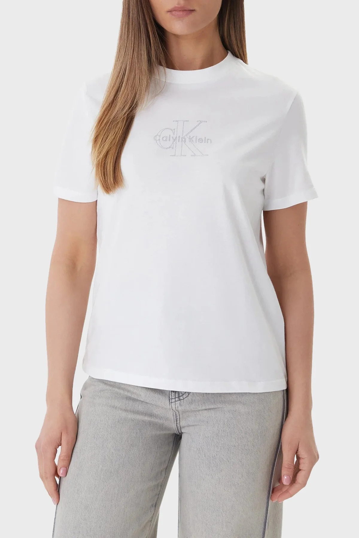 Calvin Klein Pamuklu Regular Fit Logolu Bisiklet Yaka LV047F831GYAF Bayan T Shirt LV047F831G YAF BEYAZ - 1