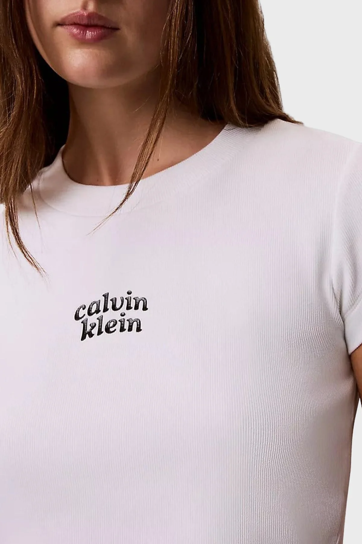 Calvin Klein Pamuklu Regular Fit Logolu Bisiklet Yaka LV047G828GYAF Kadın T Shirt LV047G828G YAF BEYAZ - 4
