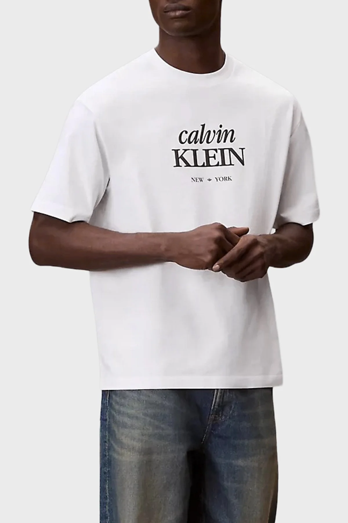 Calvin Klein Pamuklu Regular Fit Logolu Bisiklet Yaka LV04RF818GYAF Erkek T Shirt LV04RF818G YAF BEYAZ - 2