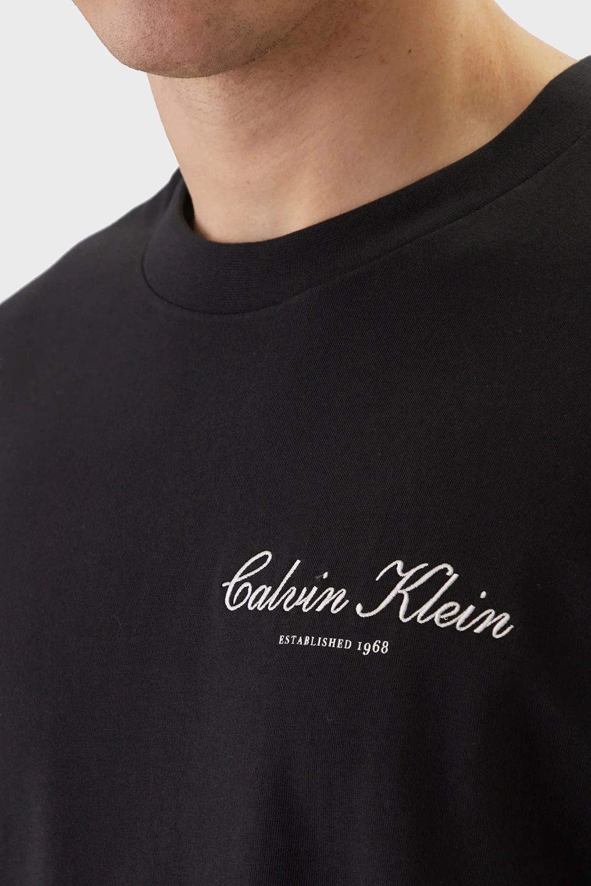 Calvin Klein Pamuklu Regular Fit Logolu Bisiklet Yaka LV04RF822GUB1 Erkek T Shirt LV04RF822G UB1 SİYAH - 4