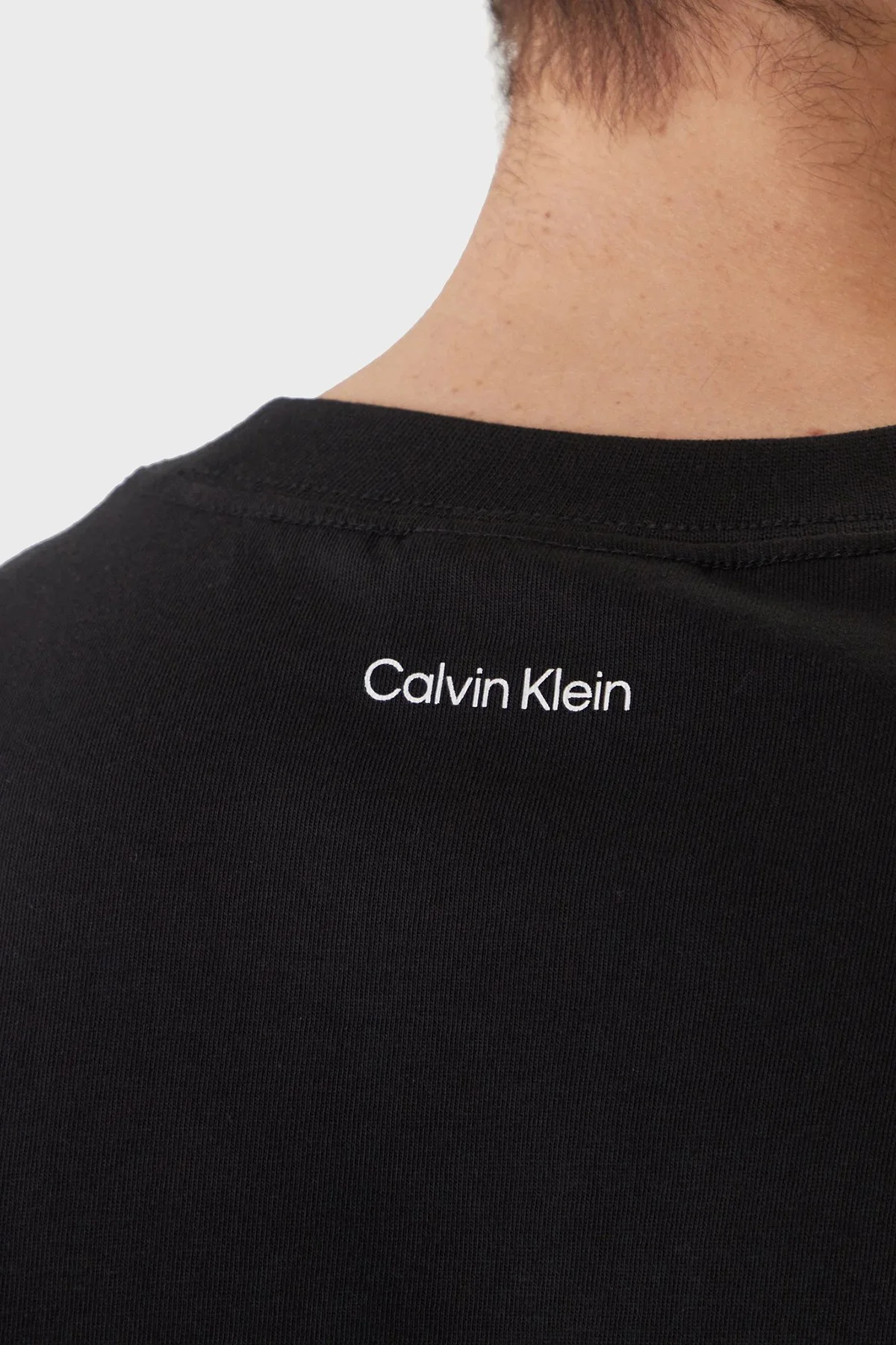 Calvin Klein Pamuklu Regular Fit Logolu Bisiklet Yaka LV04RF822GUB1 Erkek T Shirt LV04RF822G UB1 SİYAH - 5