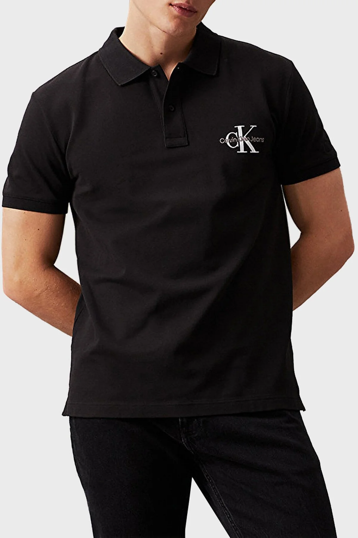 Calvin Klein Pamuklu Regular Fit Logolu J30J325664BEH Erkek Polo Yaka T Shirt J30J325664 BEH SİYAH - 5