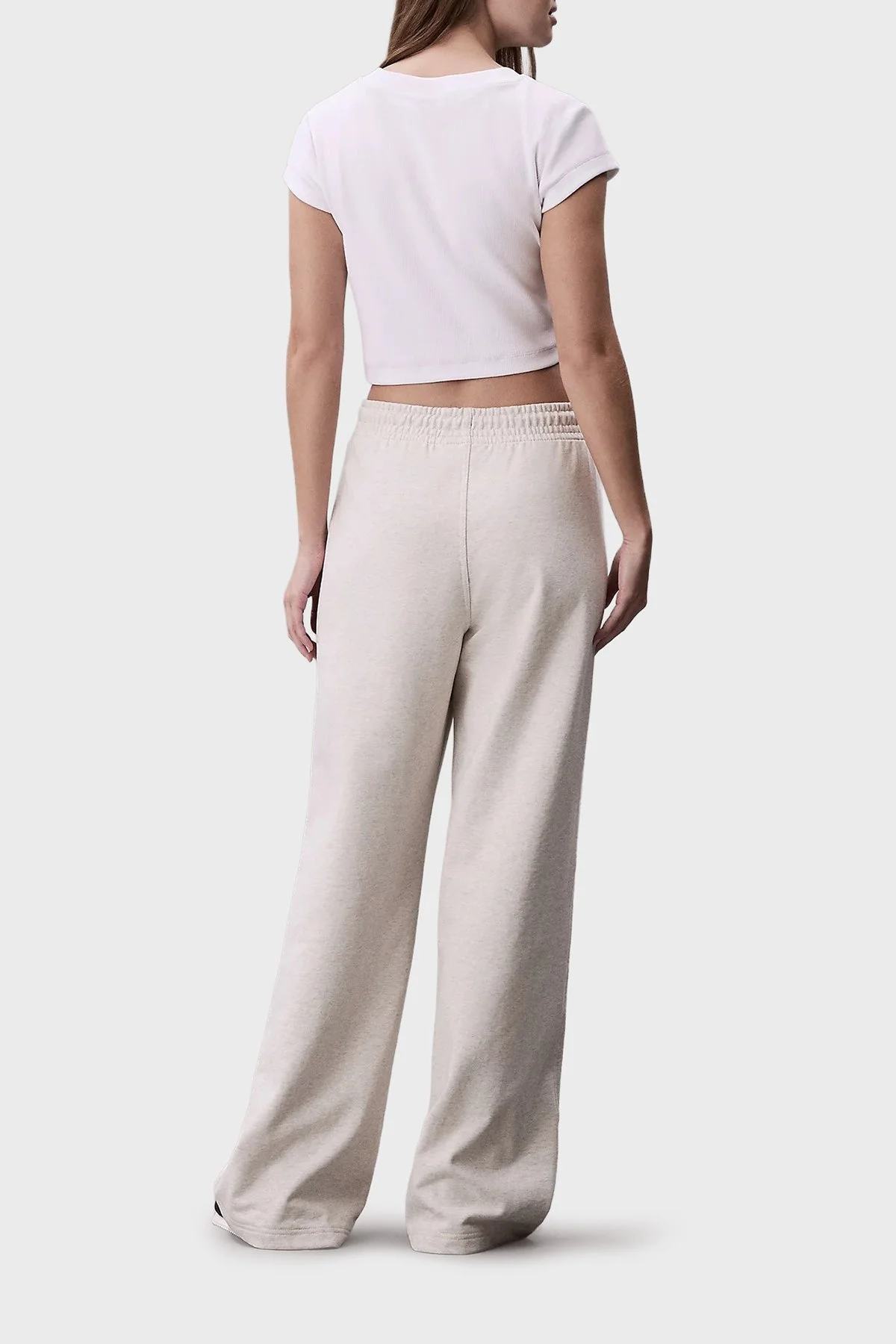 Calvin Klein Pamuklu Regular Fit Logolu Yüksek Bel LV047F206GP4P Bayan Pantolon LV047F206G P4P GRİ - 3