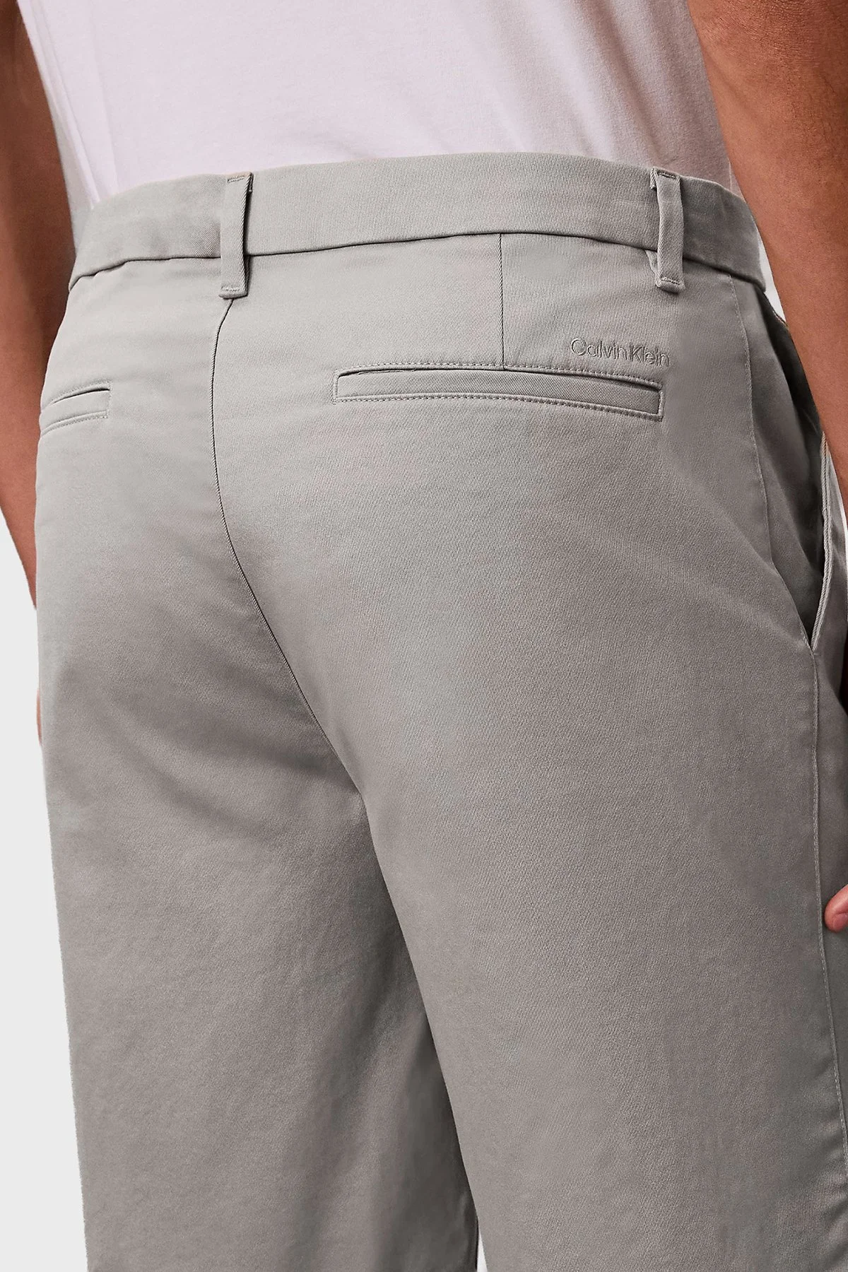 Calvin Klein Pamuklu Regular Fit Normal Bel Chino LV04LB600GRAK Erkek Şort LV04LB600G RAK TOPRAK - 5