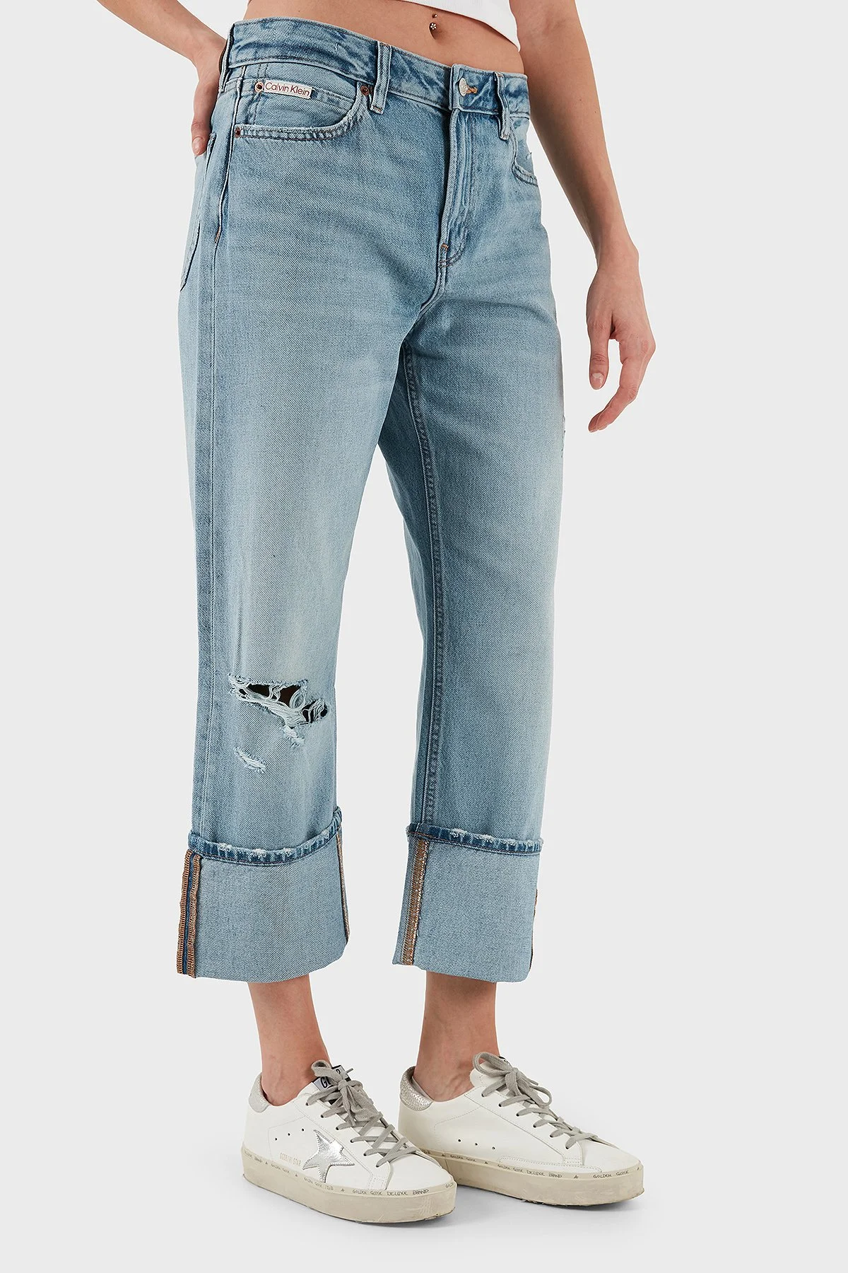 Calvin Klein Pamuklu Regular Fit Yüksek Bel Geniş Paça Jeans LV047C734GX26 Bayan Kot Pantolon LV047C734G X26 AÇIK MAVİ - 4