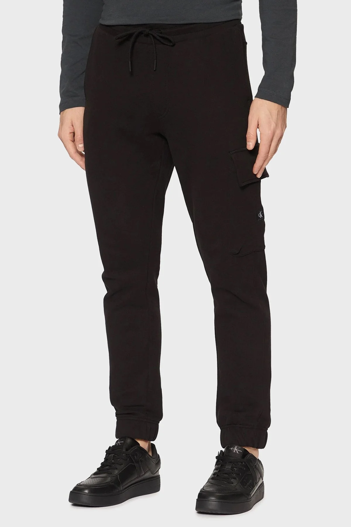 Calvin Klein Pamuklu Regular Fit Yüksek Bel Ribanalı Paça Jogger J30J326762BEH Erkek Pantolon J30J326762 BEH SİYAH - 6