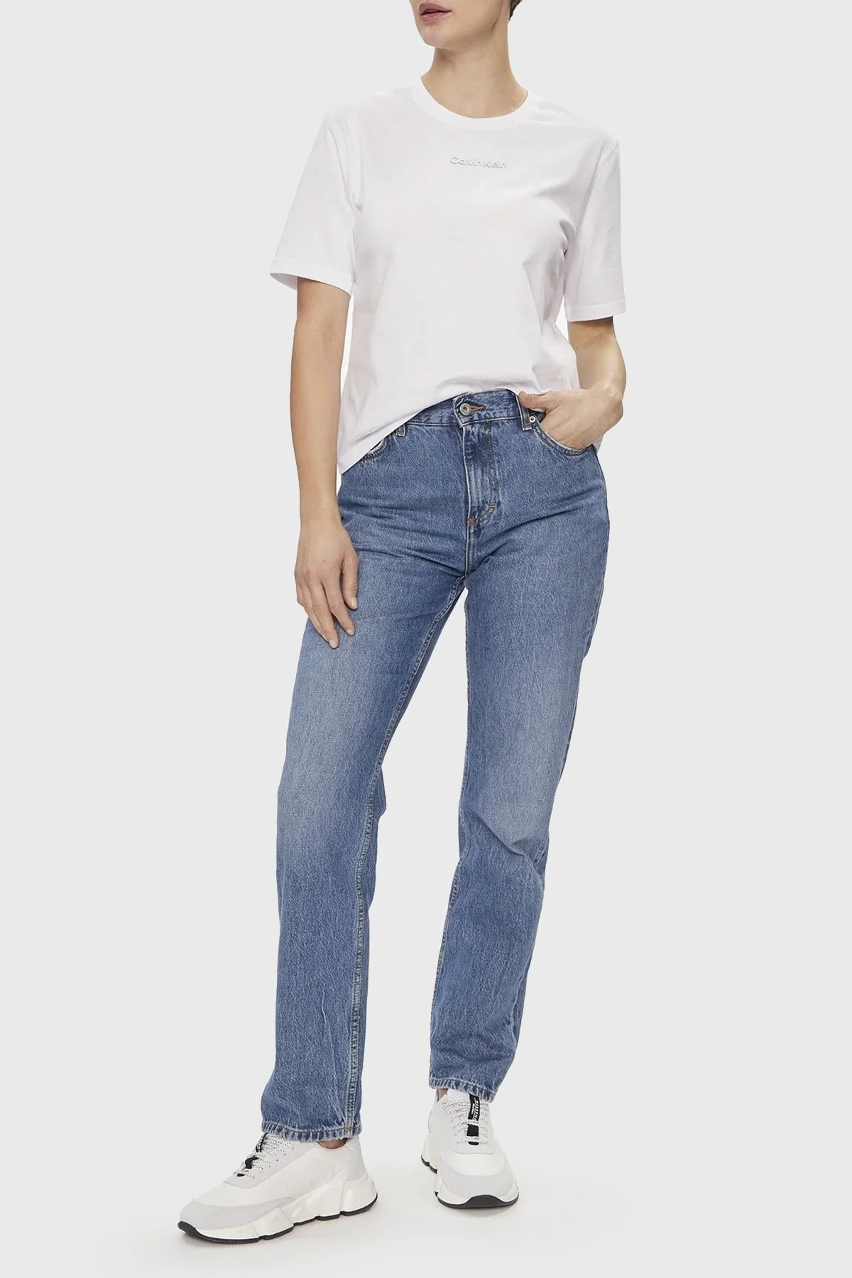 Calvin Klein Pamuklu Relaxed Fit Bisiklet Yaka 00GWS4K210YAA Bayan T Shirt 00GWS4K210 YAA BEYAZ - 3