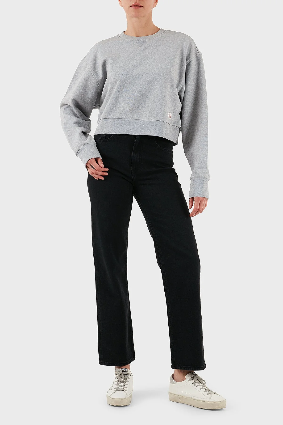 Calvin Klein Pamuklu Relaxed Fit Bisiklet Yaka Crop LV047C911GP79 Bayan Sweat LV047C911G P79 GRİ - 2