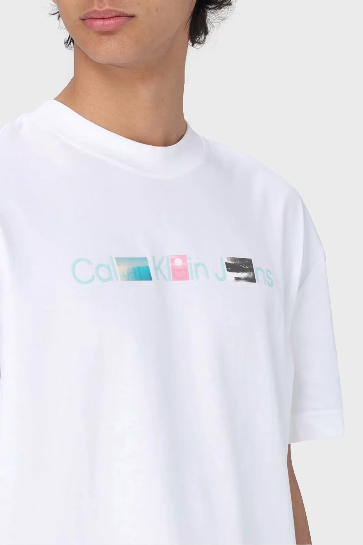 Calvin Klein Pamuklu Relaxed Fit Bisiklet Yaka J30J325195YAF Erkek T Shirt J30J325195 YAF BEYAZ - 3